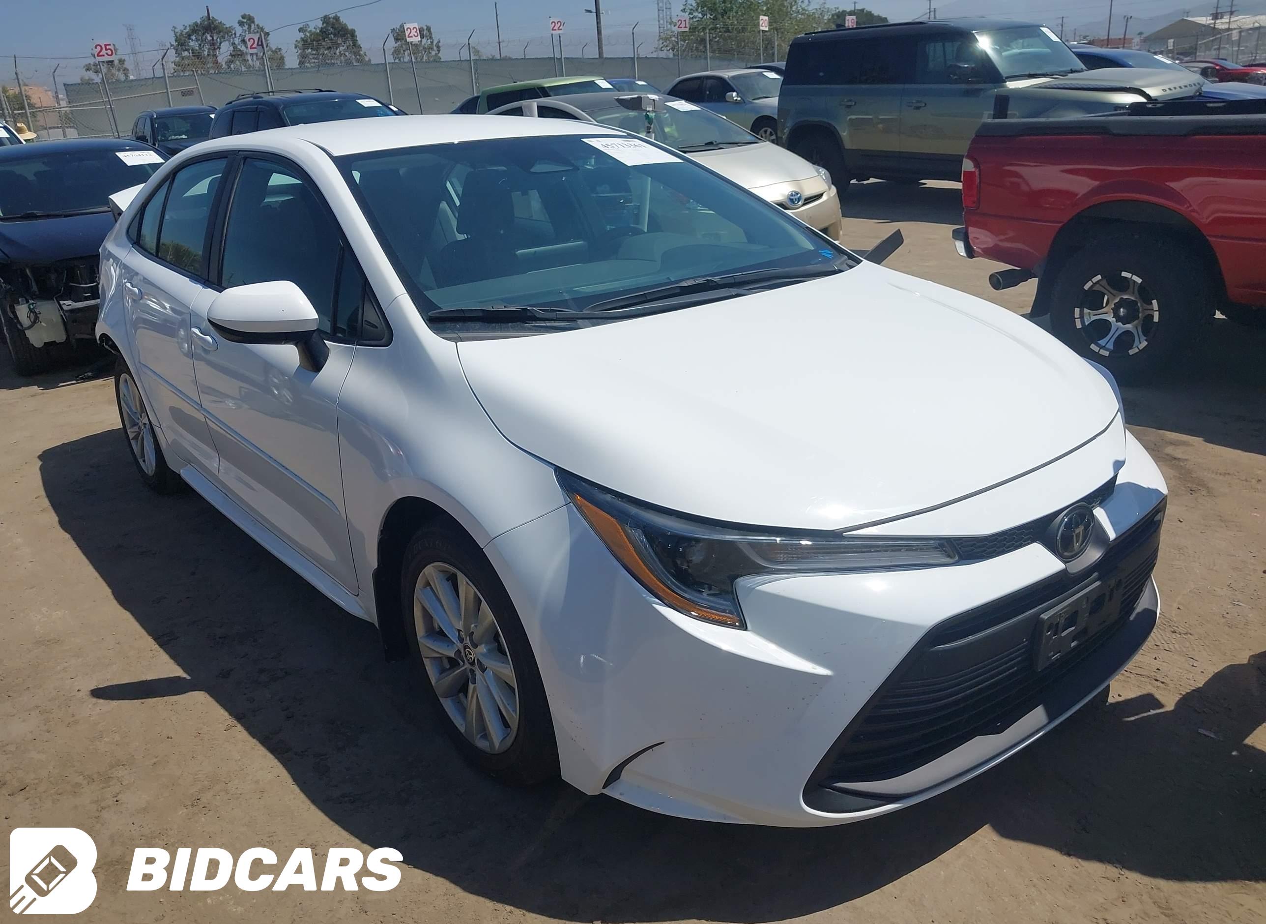 2025 Toyota Corolla, LE