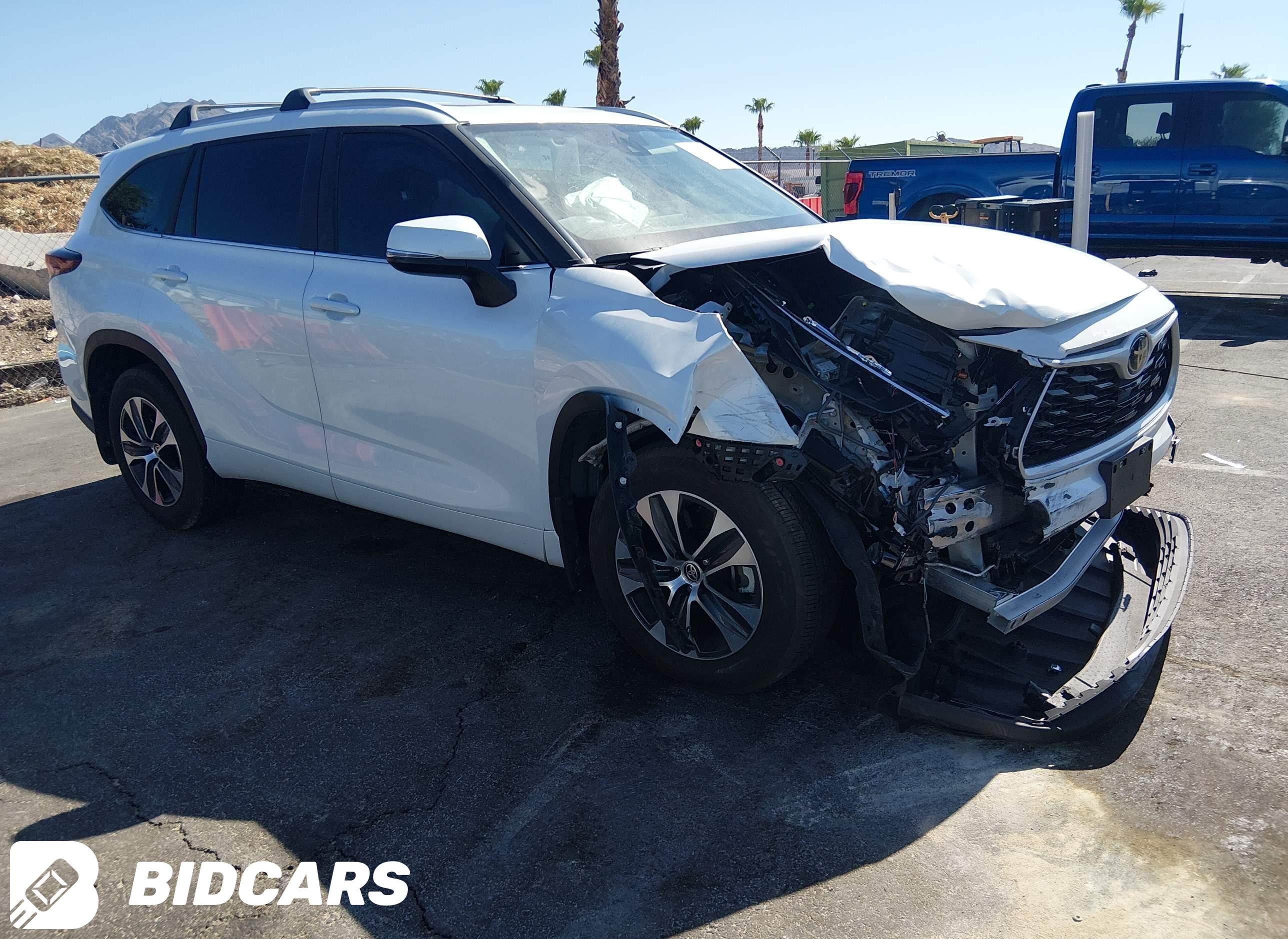 2025 Toyota Highlander, Xle