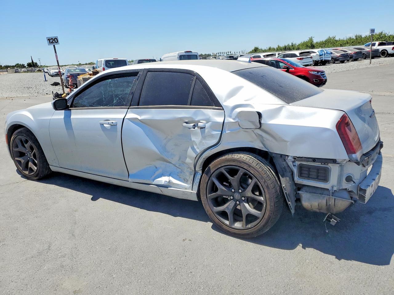 2021 Chrysler 300, S