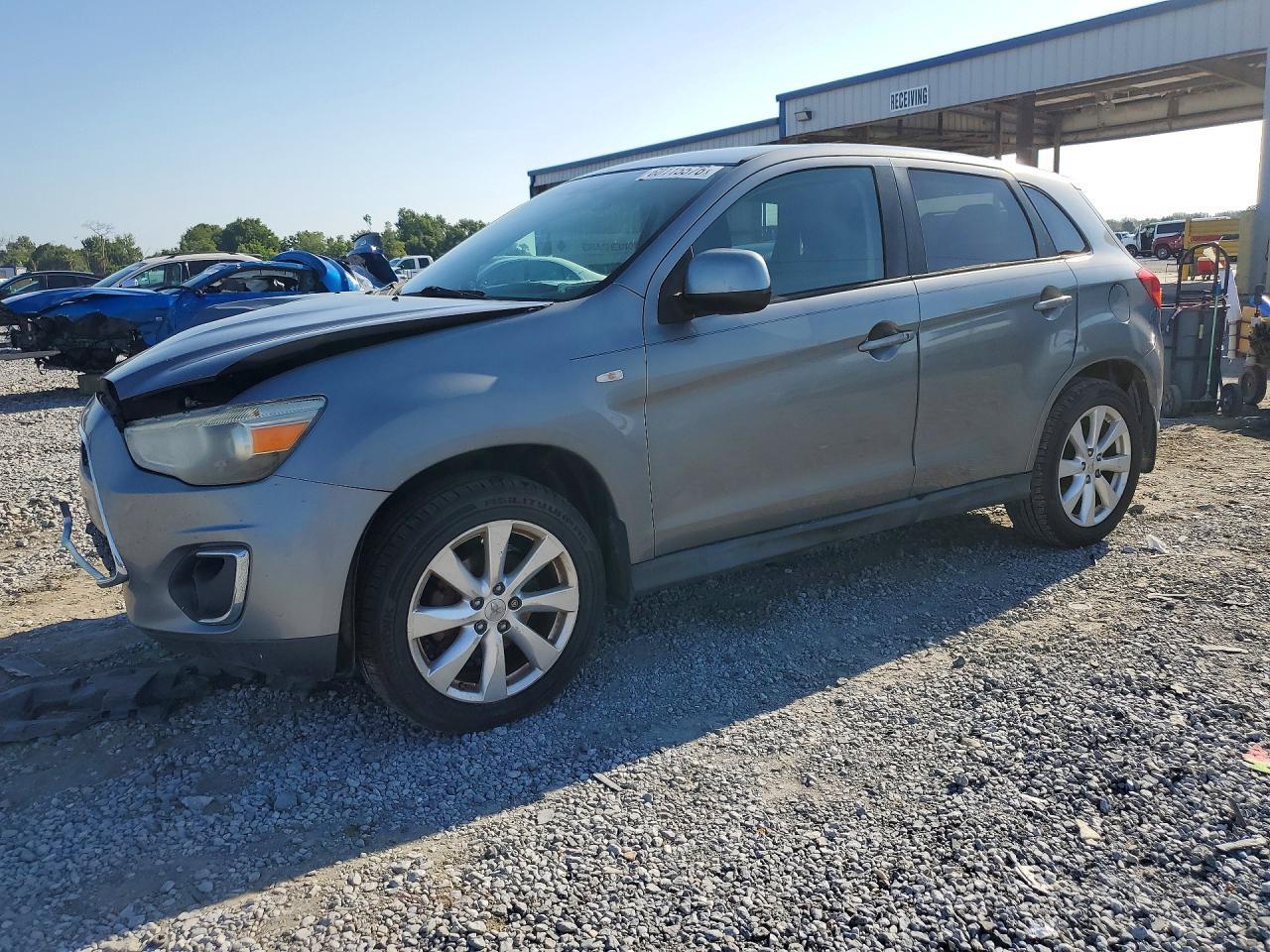 2015 Mitsubishi Outlander, ES