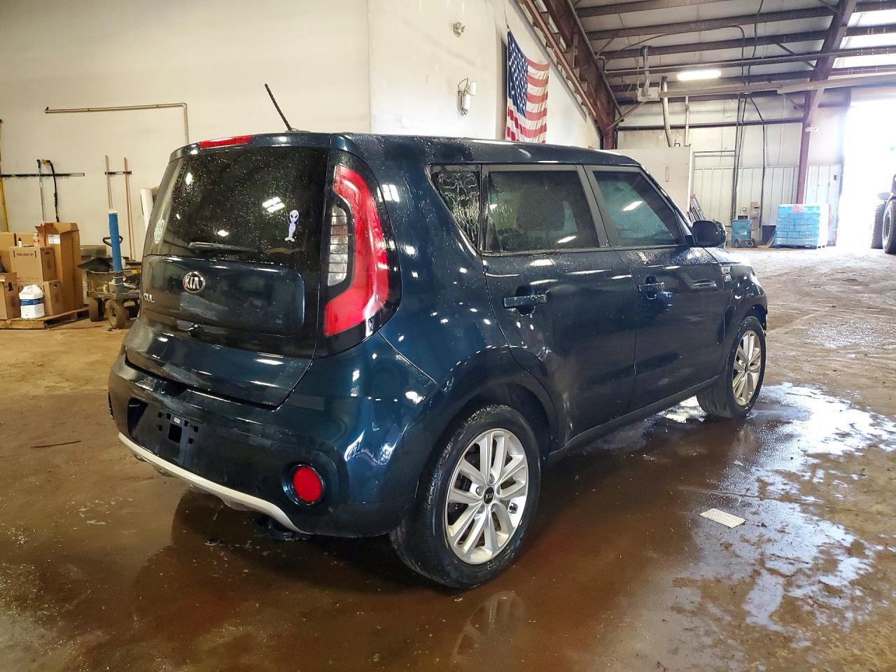 2018 KIA Soul, +