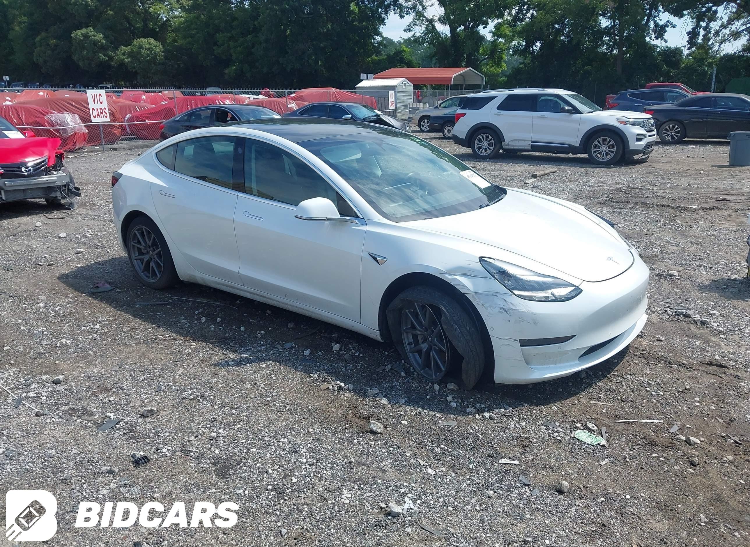 2020 Tesla Model 3, Long Rang...