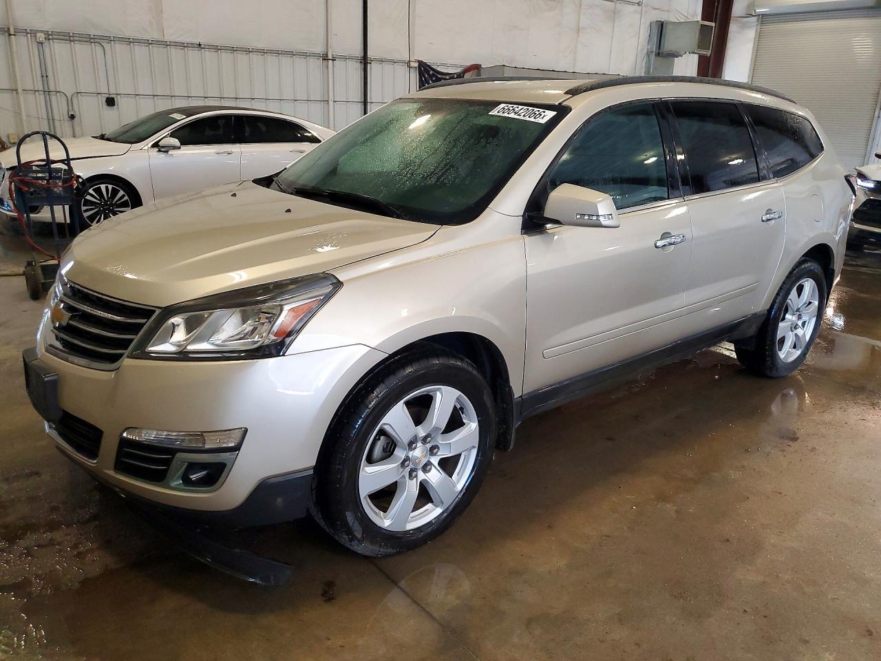 2016 Chevrolet Traverse, LT
