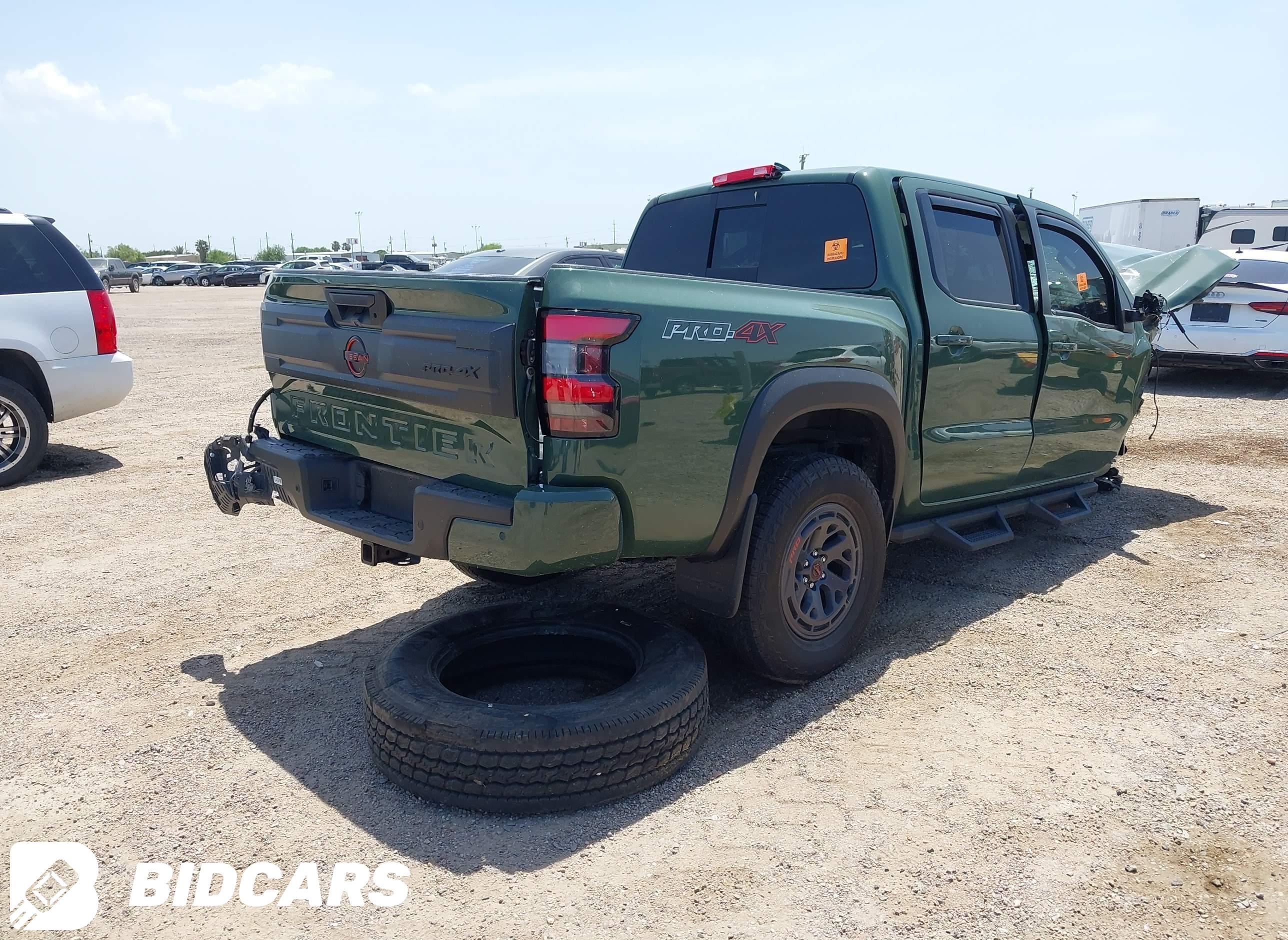 2025 Nissan Frontier, Pro-4X 4X4