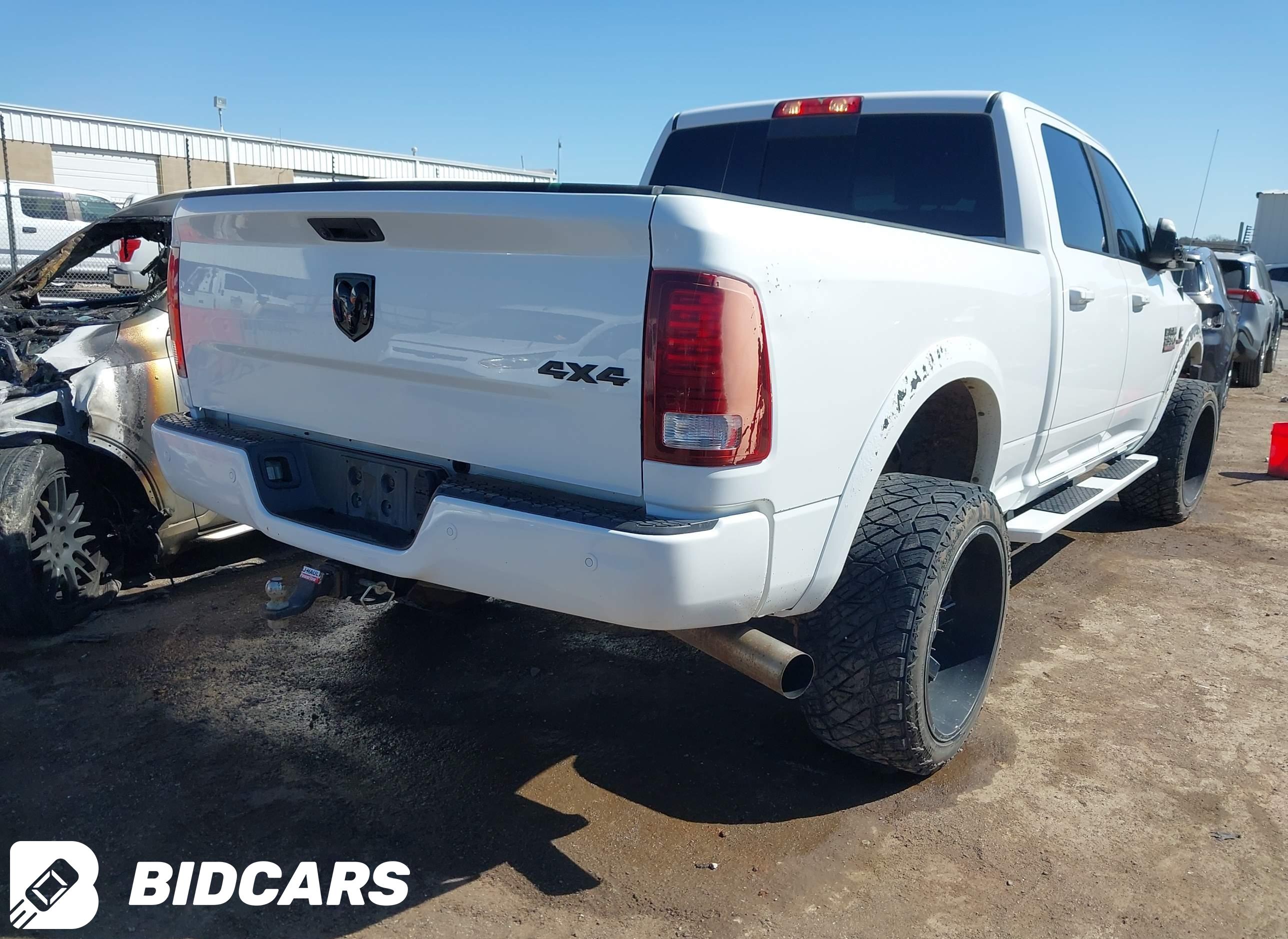 2018 RAM 2500, Laramie  4X4 6...