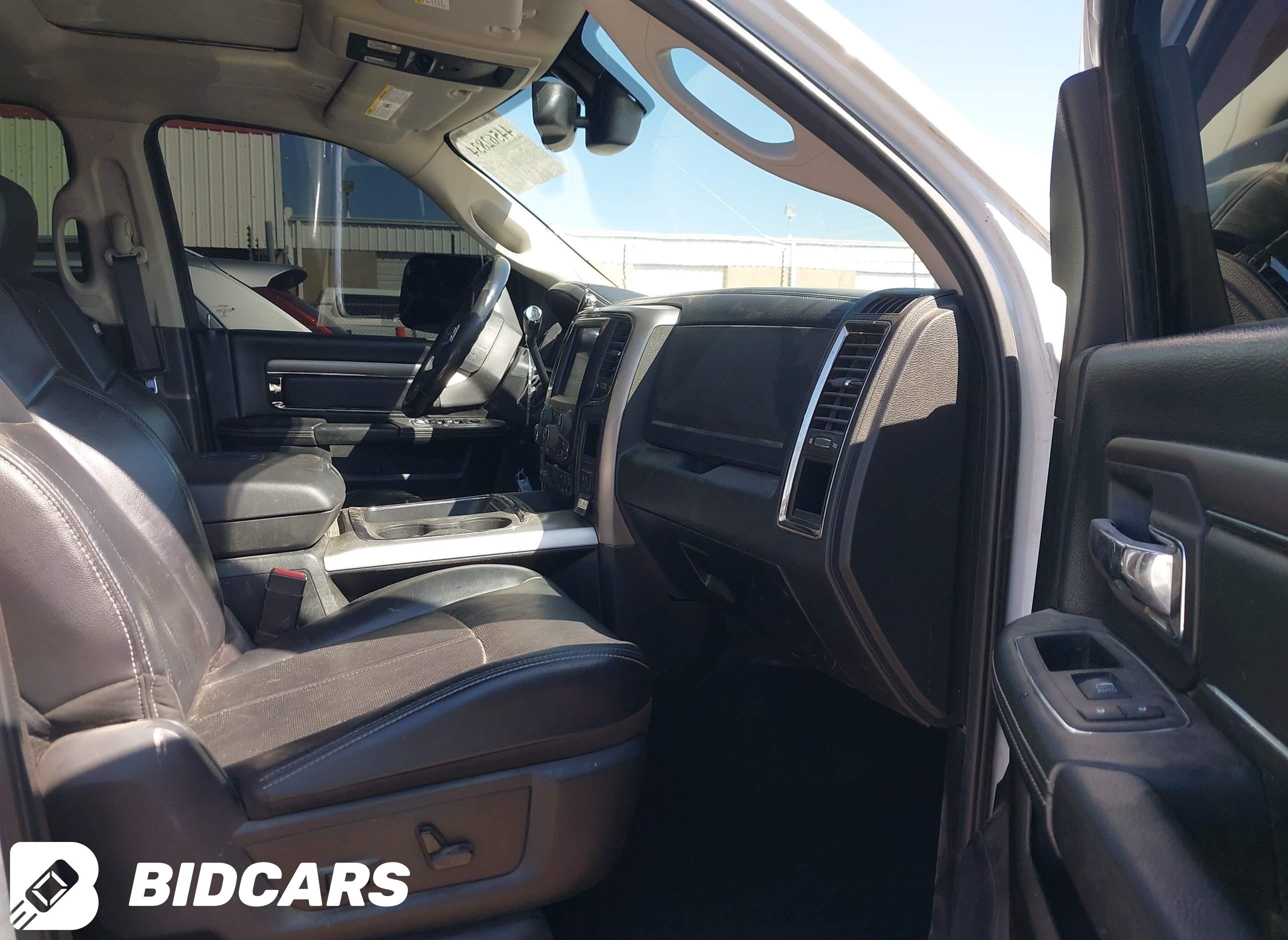 2018 RAM 2500, Laramie  4X4 6...