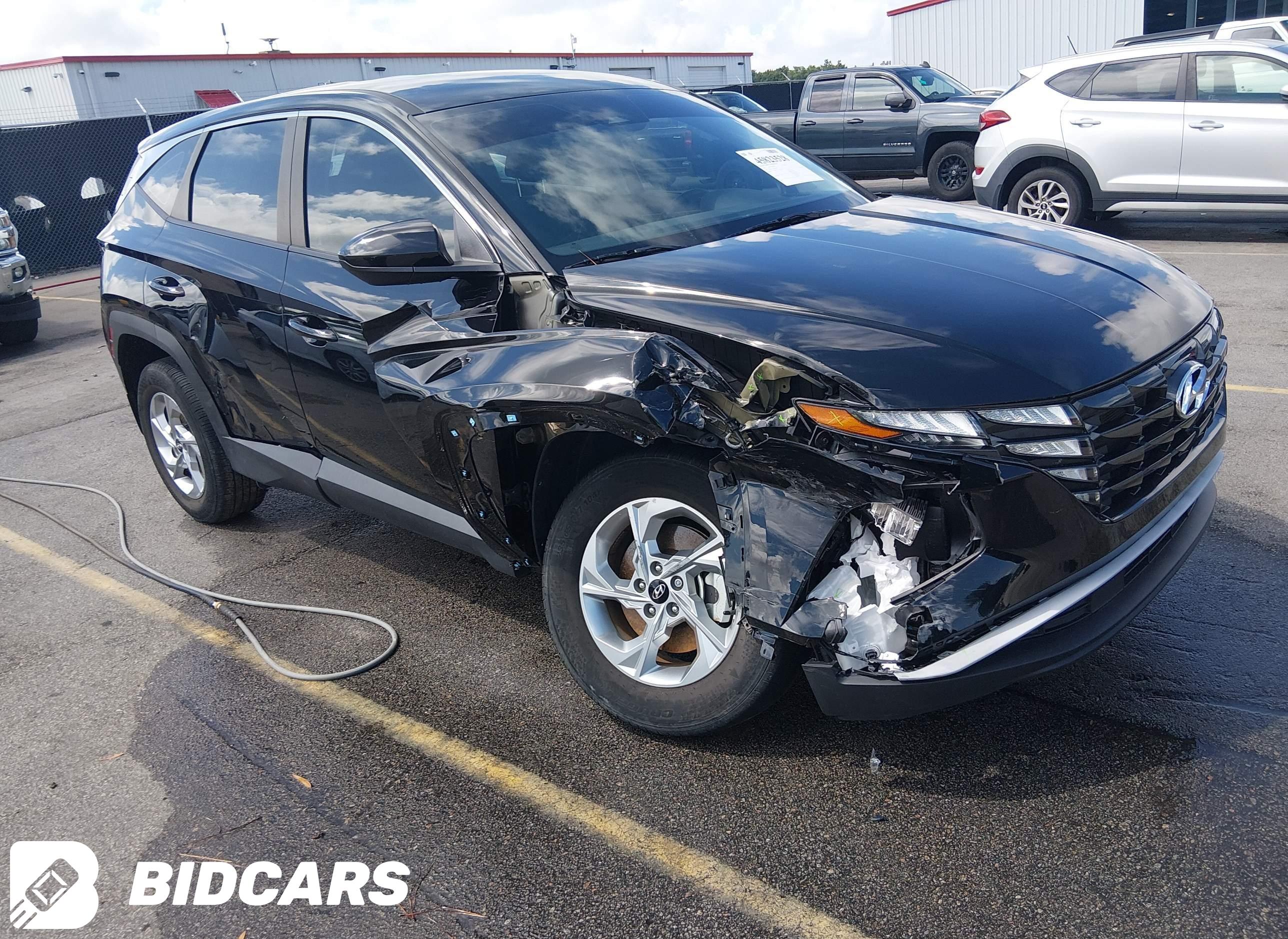 2023 Hyundai Tucson, SE