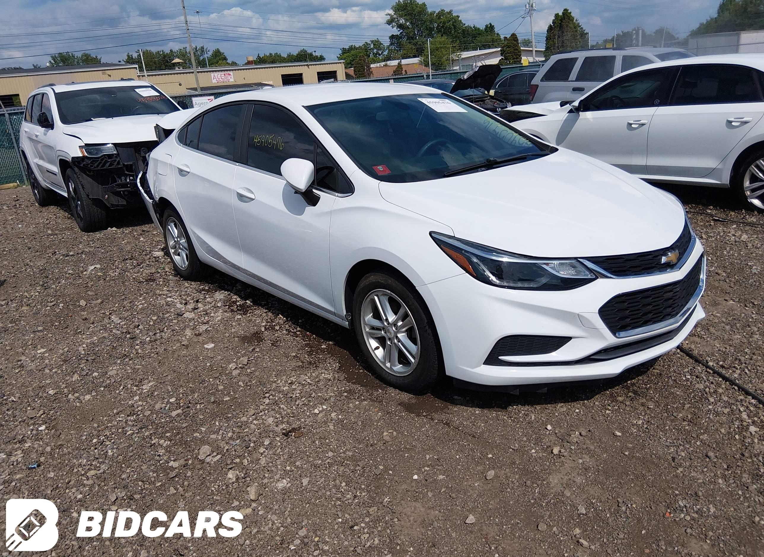2017 Chevrolet Cruze, Lt Auto
