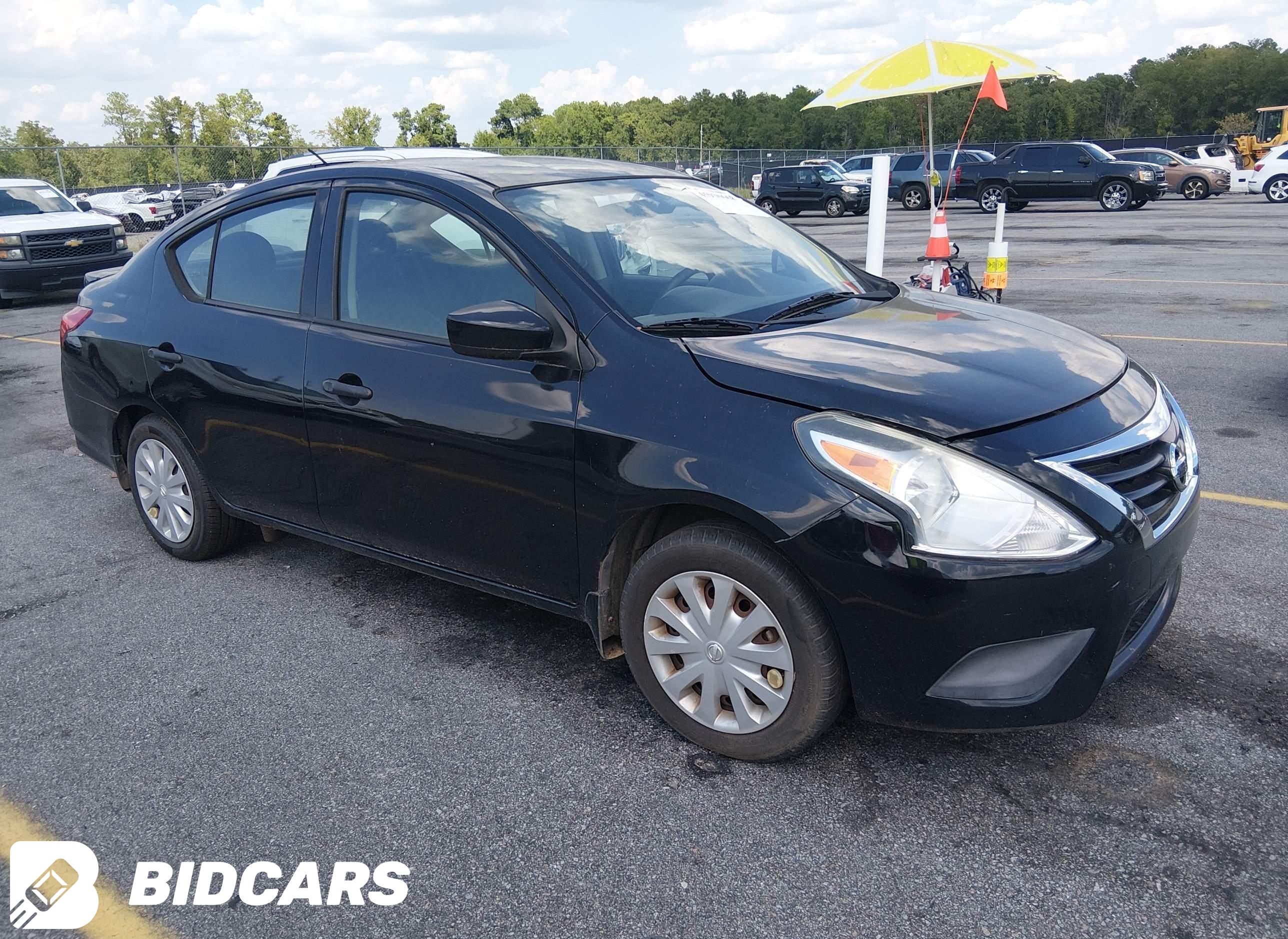 2016 Nissan Versa, 1.6 S+