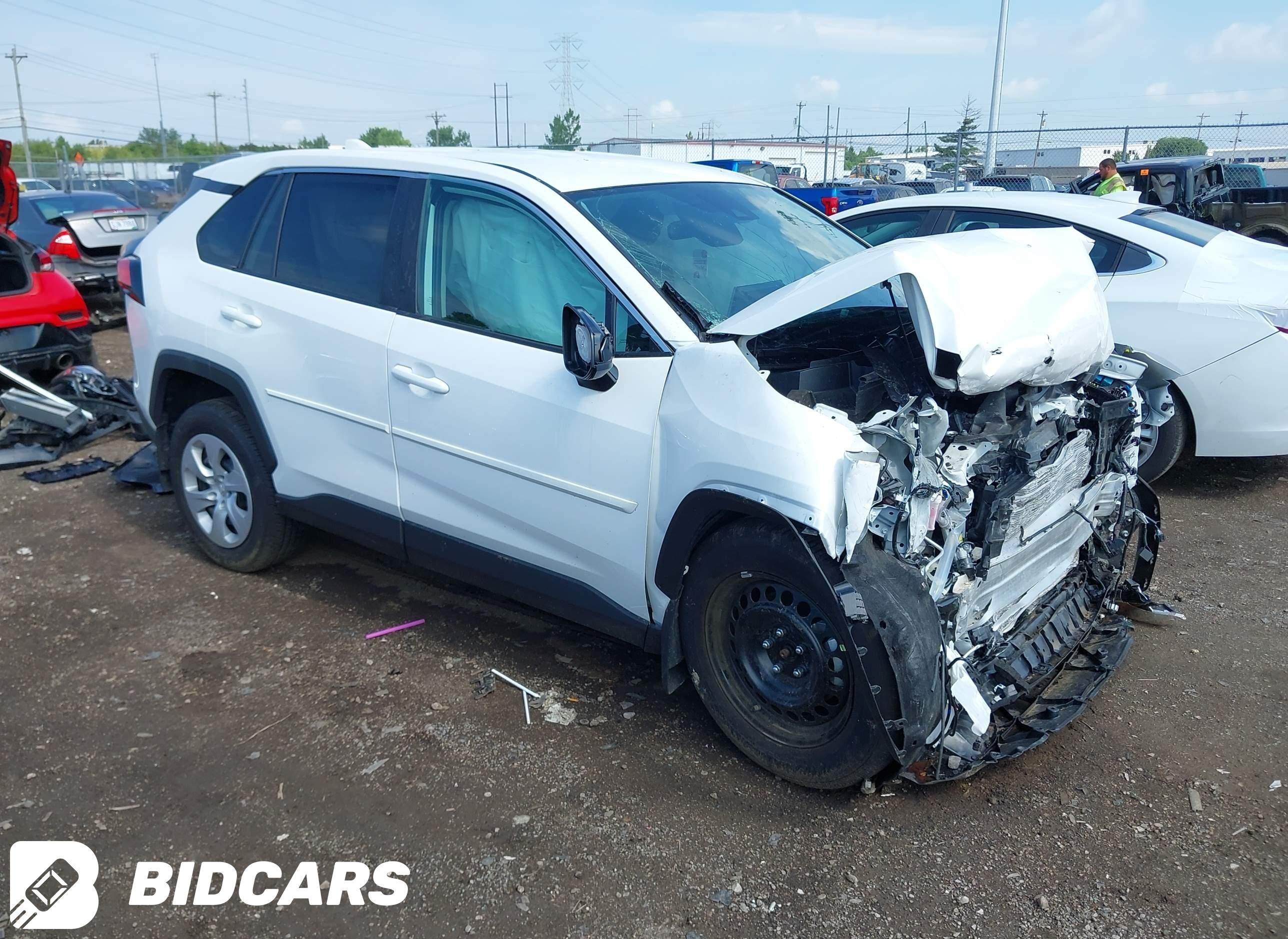 2025 Toyota RAV4, LE