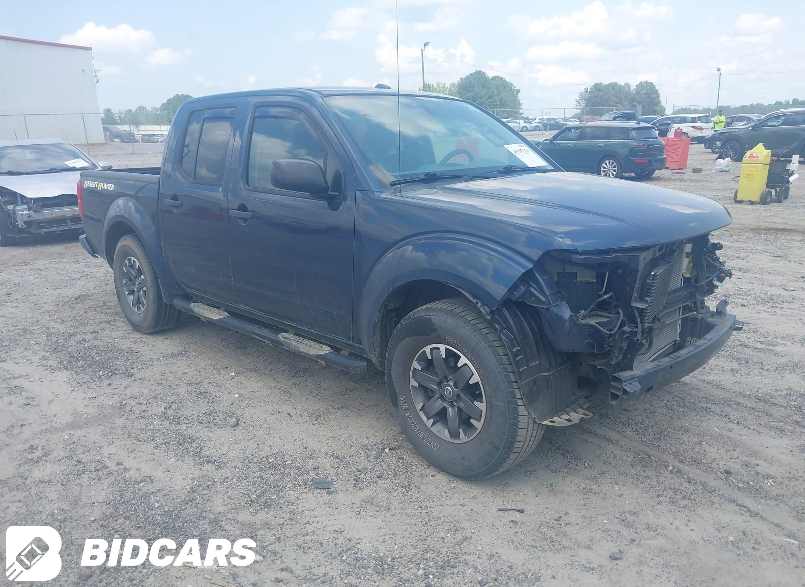 2015 Nissan Frontier, Desert...
