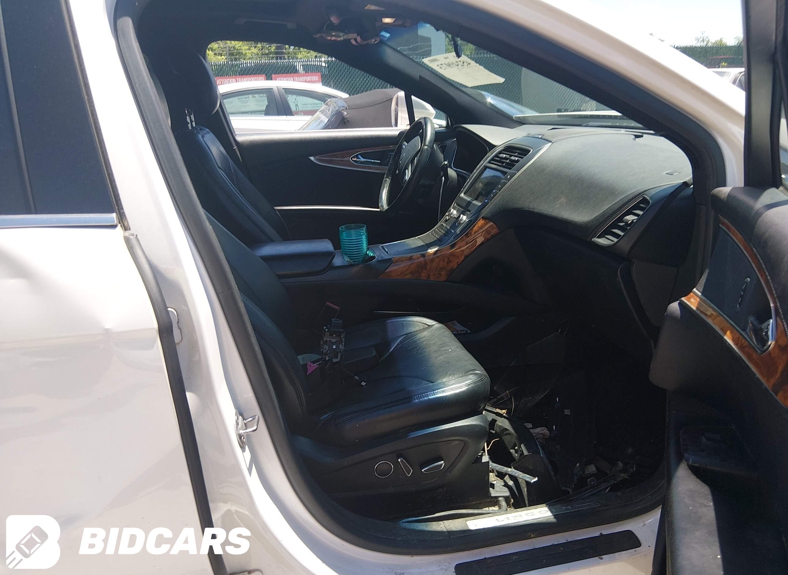 2016 Lincoln MKX, Reserve