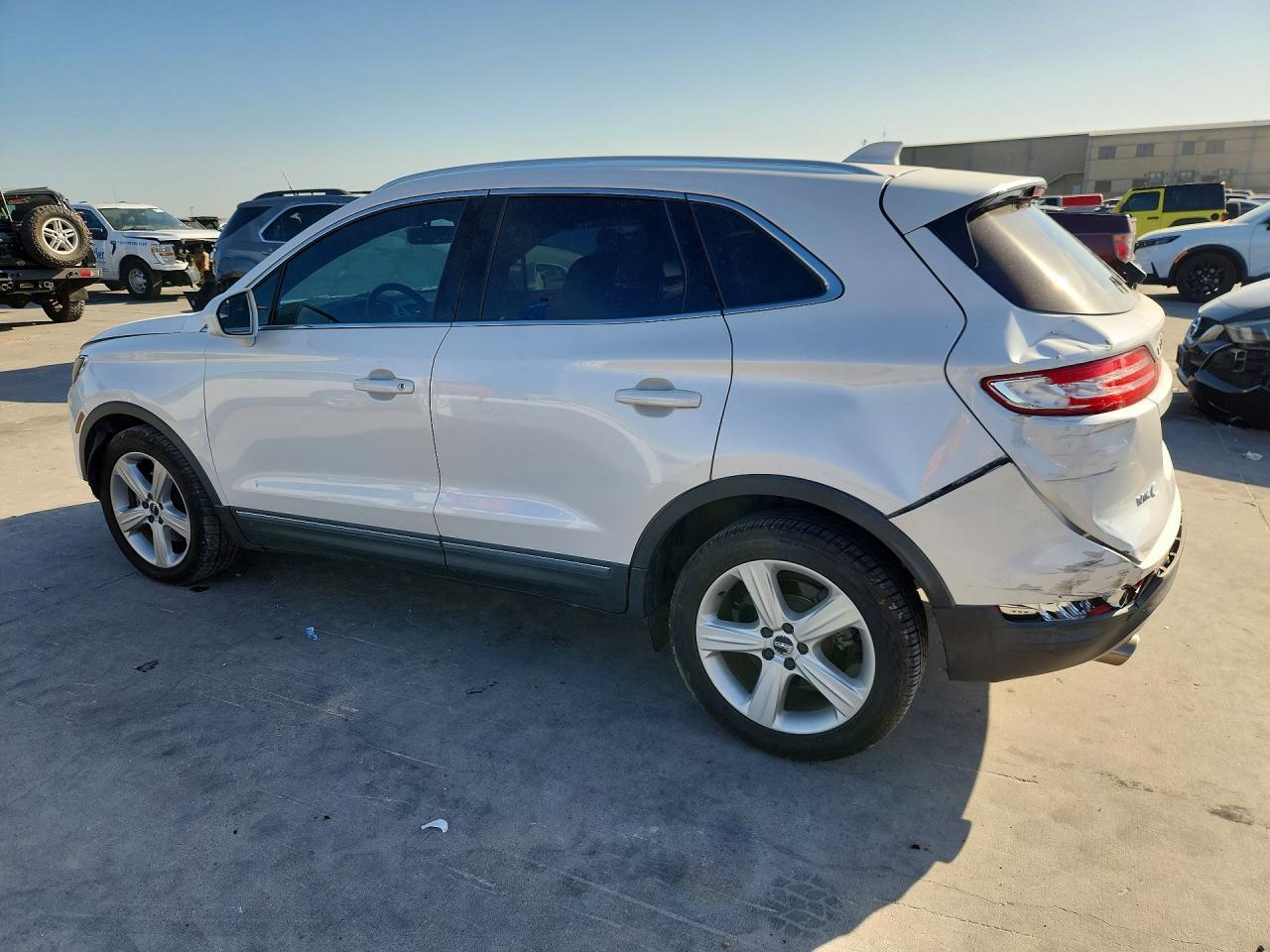 2017 Lincoln MKC, Premiere