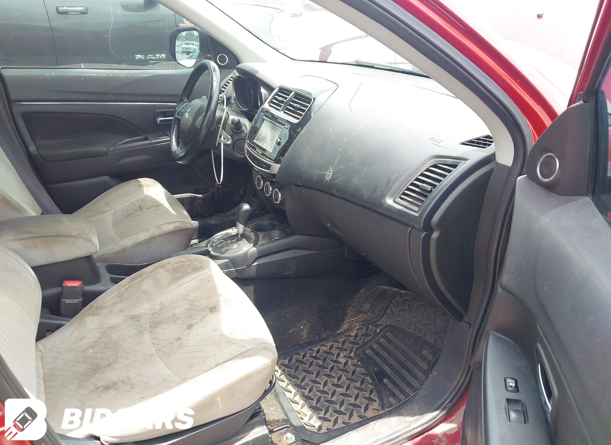 2015 Mitsubishi Outlander, Sp...