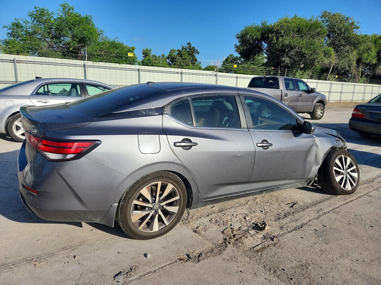 2020 Nissan Sentra, SV