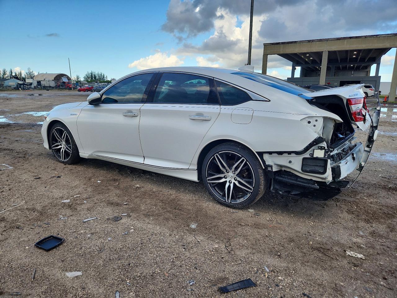 2022 Honda Accord, Touring Hy...