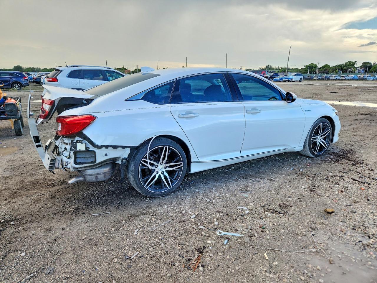 2022 Honda Accord, Touring Hy...