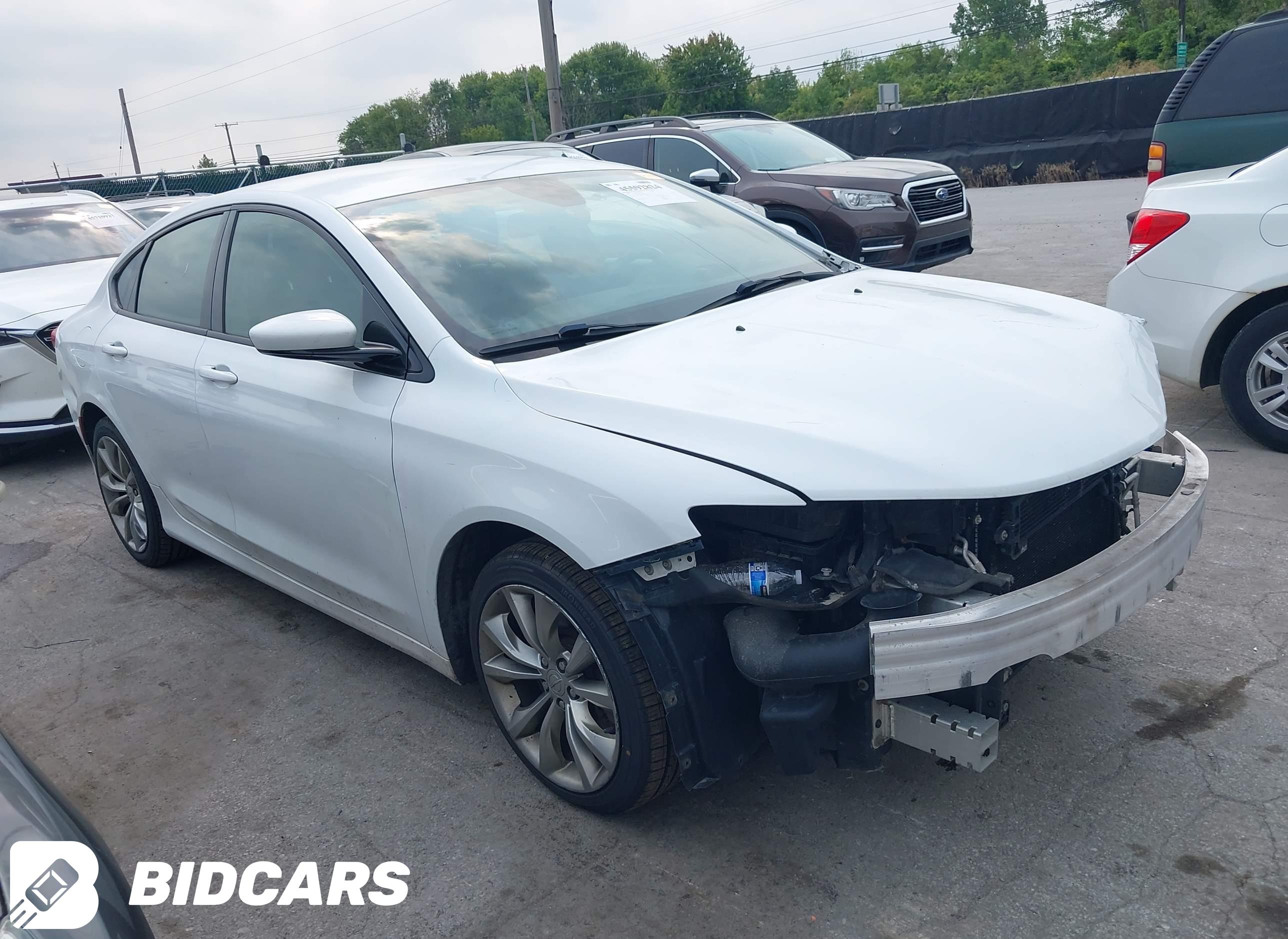 2015 Chrysler 200, S