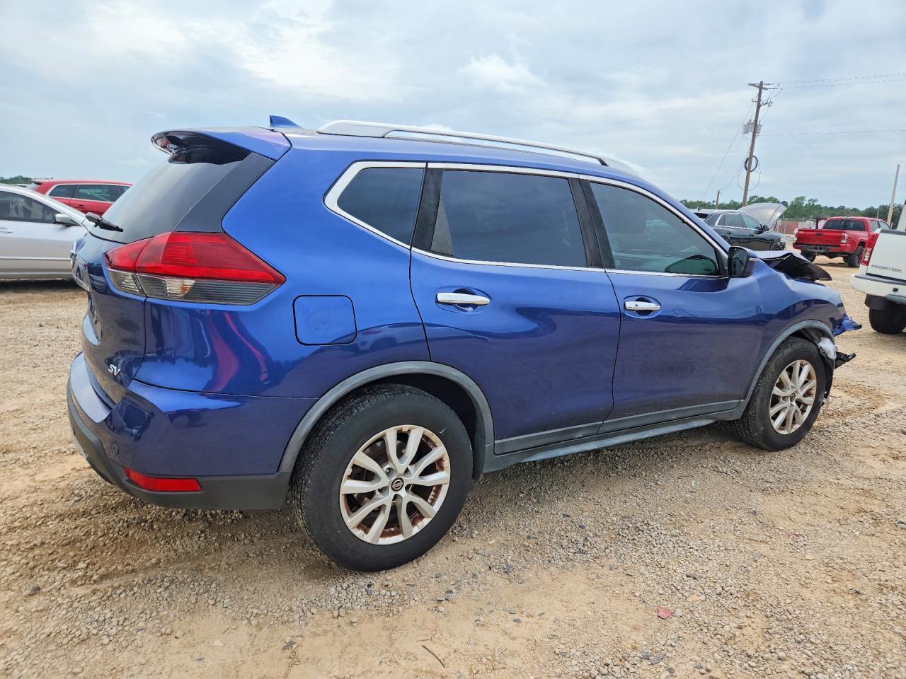 2019 Nissan Rogue, SV