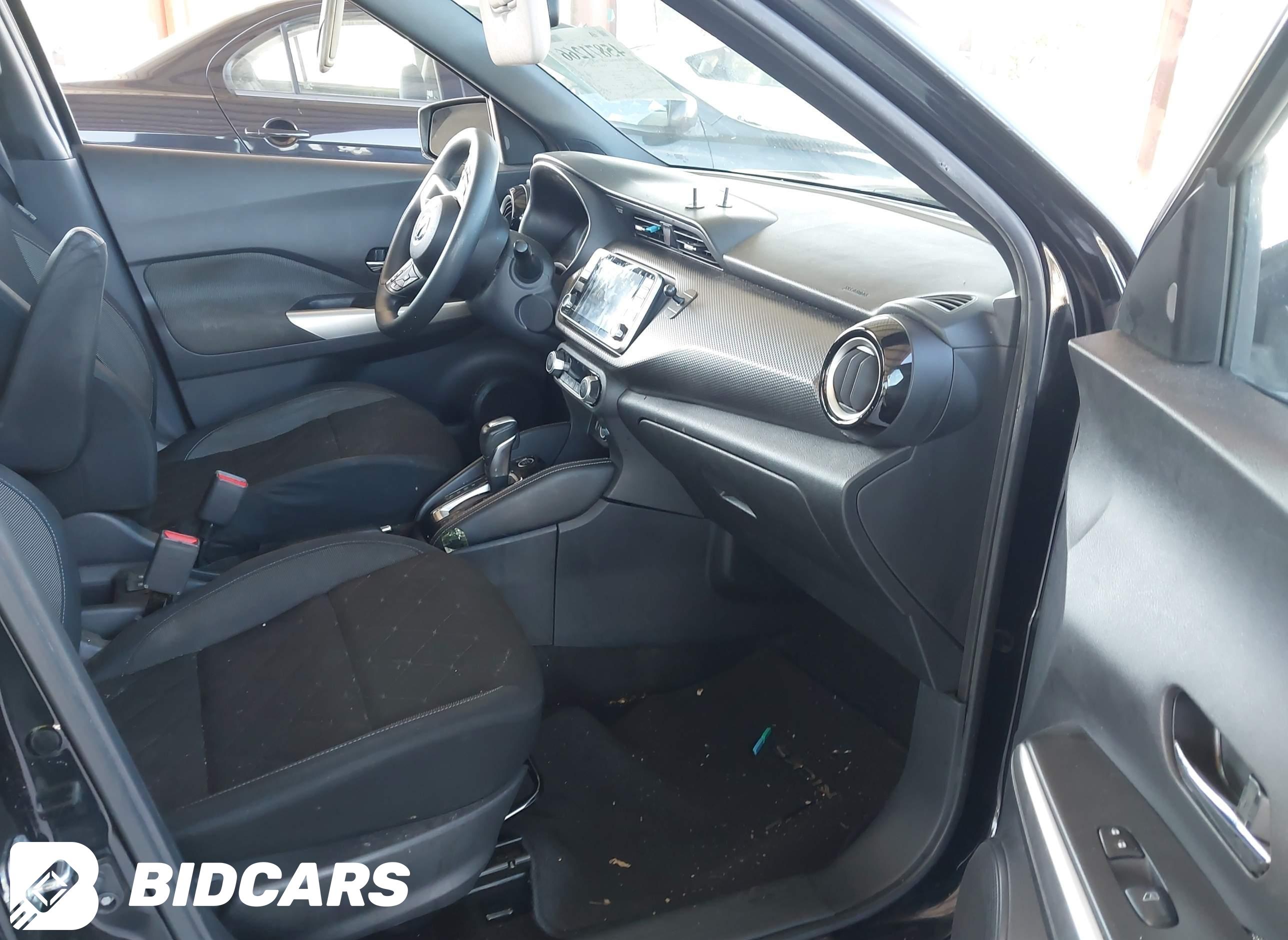 2018 Nissan Kicks, SV