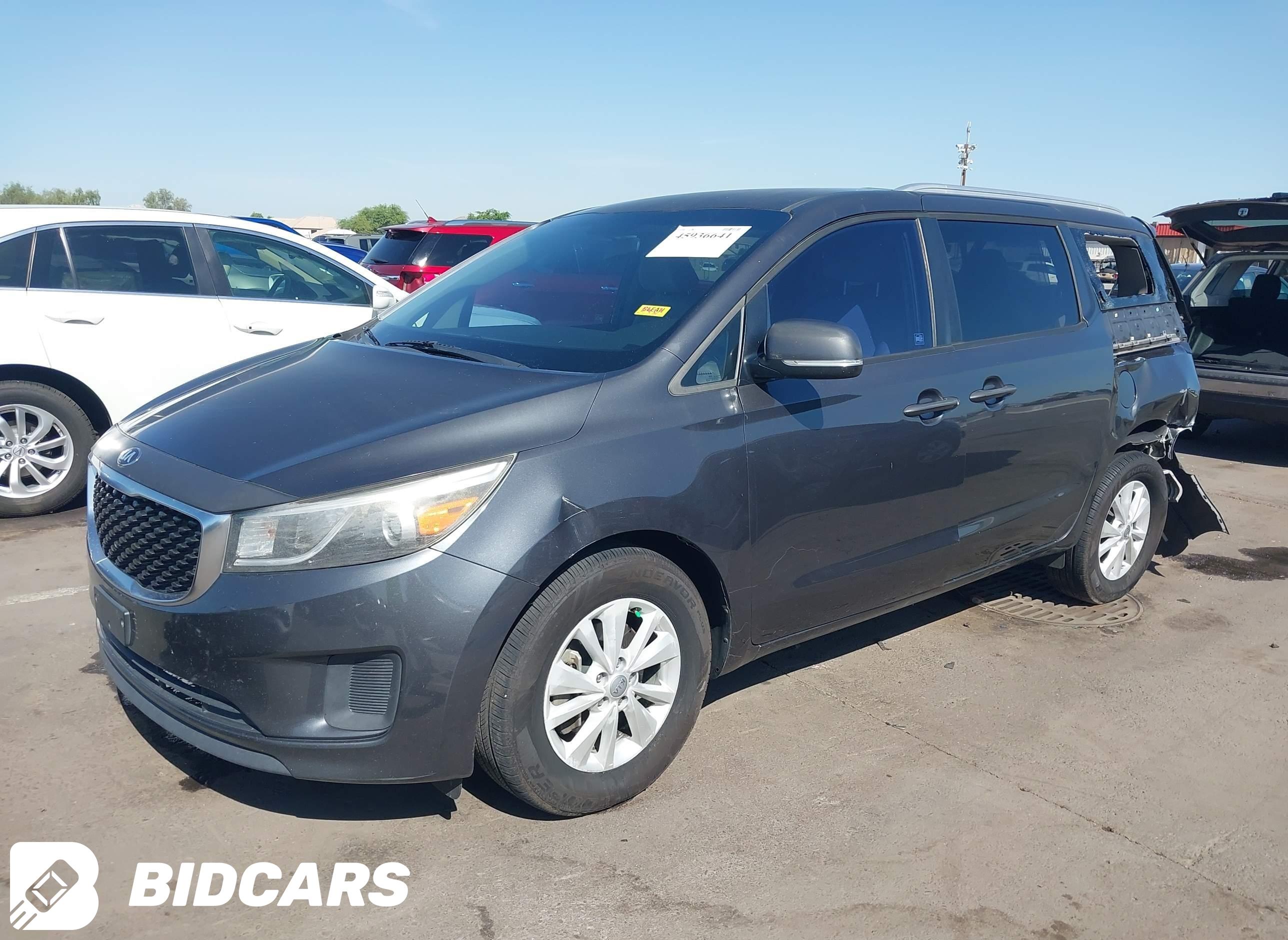 2016 KIA Sedona, LX