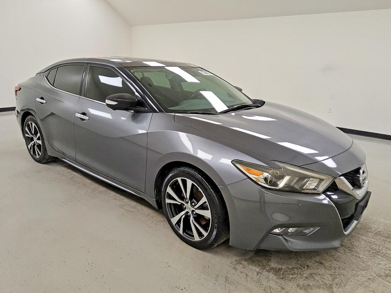 2016 Nissan Maxima, Platinum
