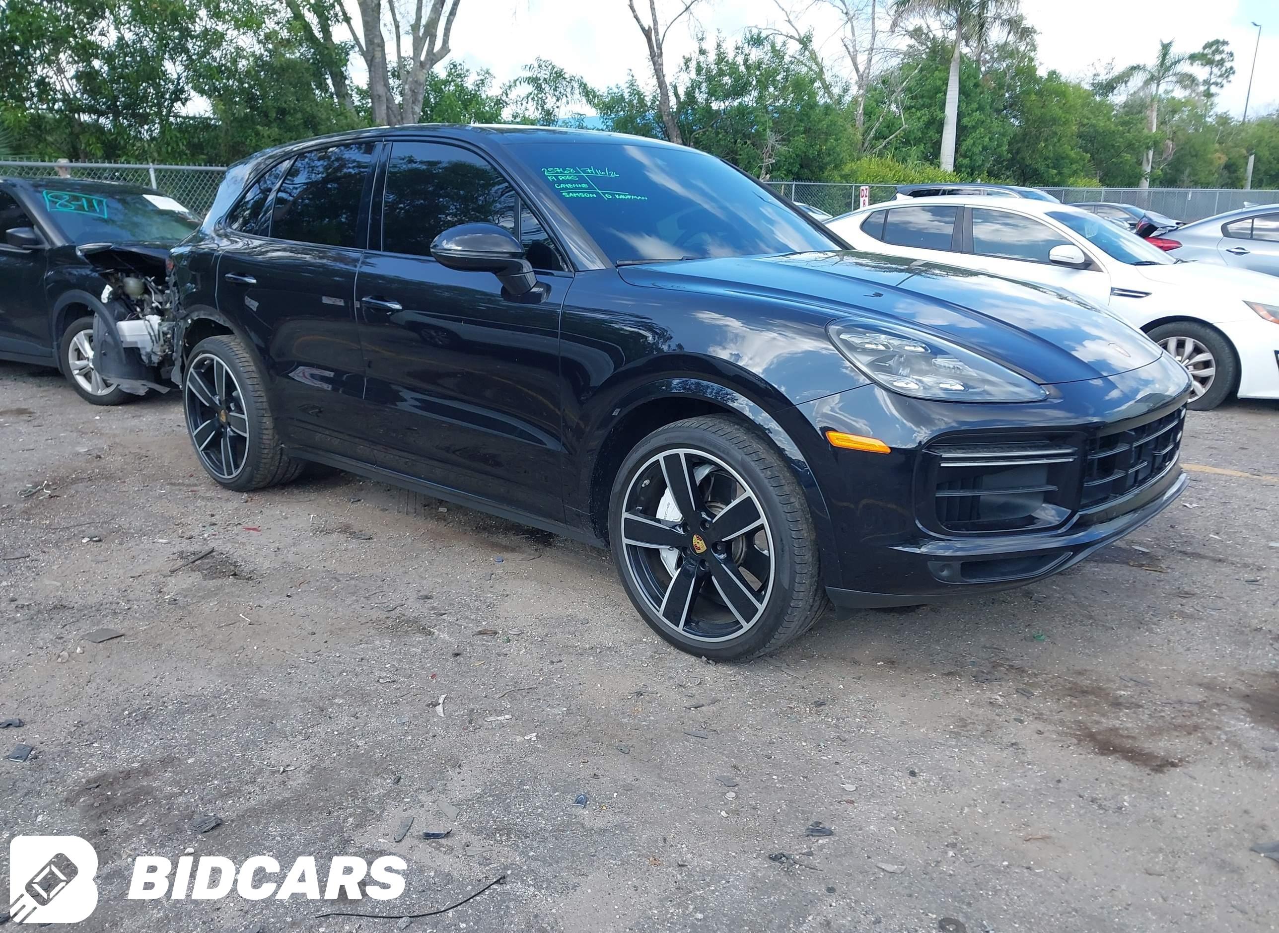 2019 Porsche Cayenne, Turbo