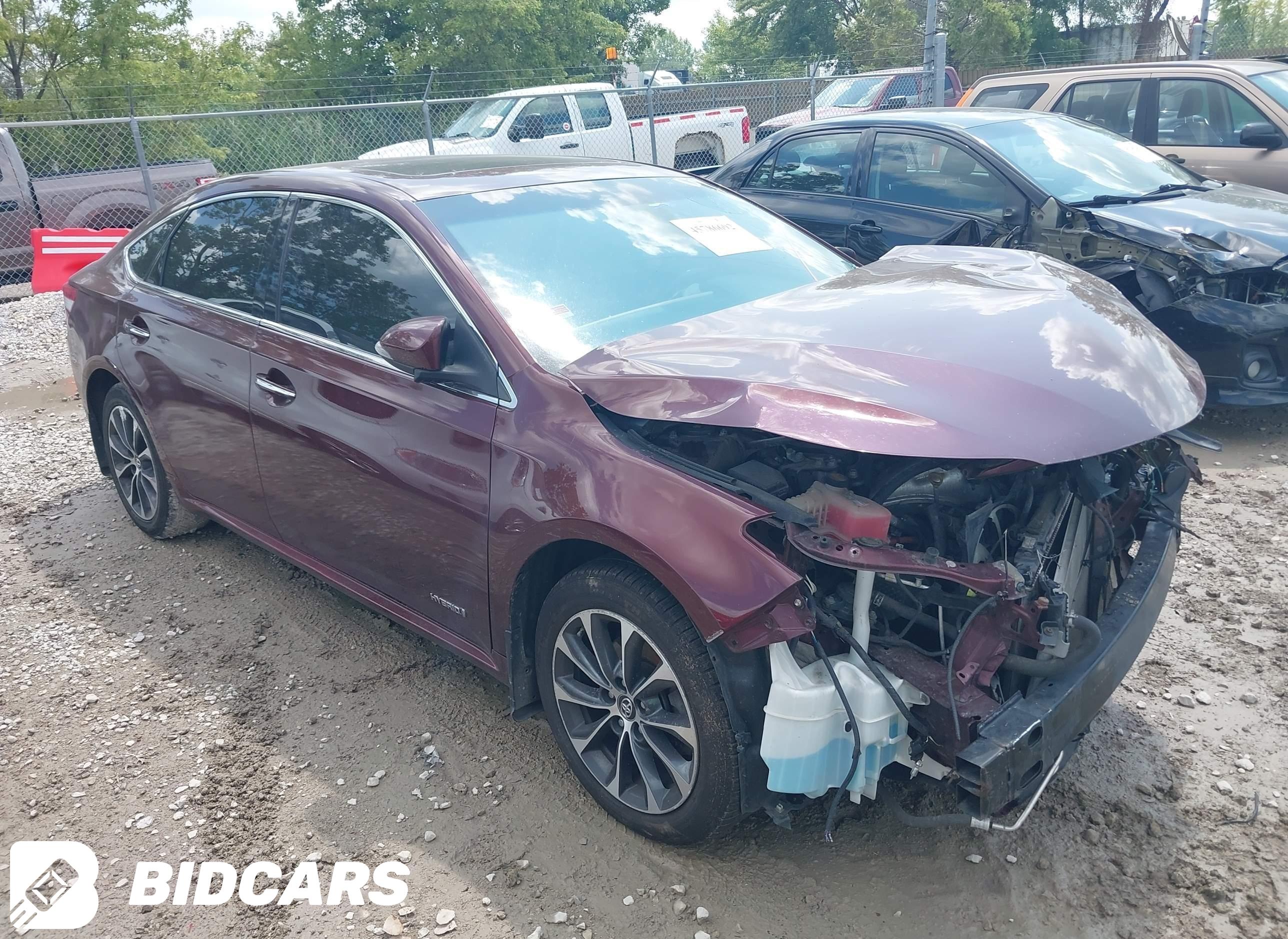 2016 Toyota Avalon, Hybrid Xle