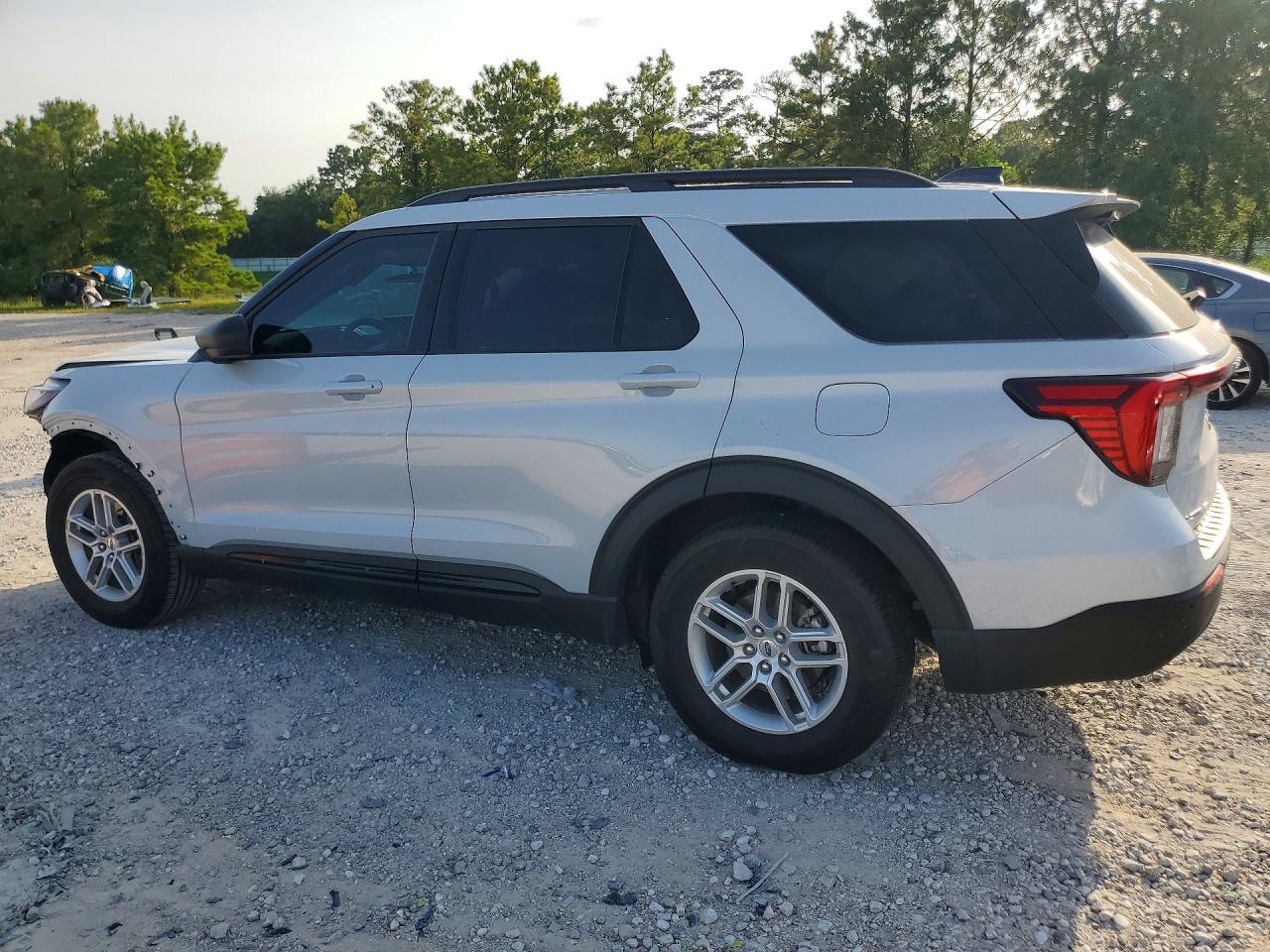 2026 Ford Explorer, Active