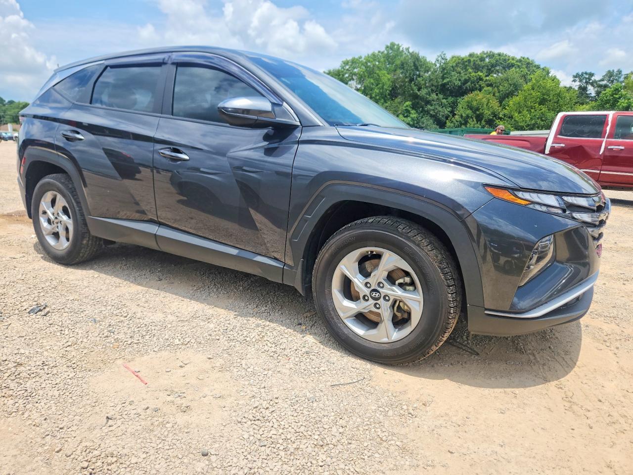 2023 Hyundai Tucson, SE