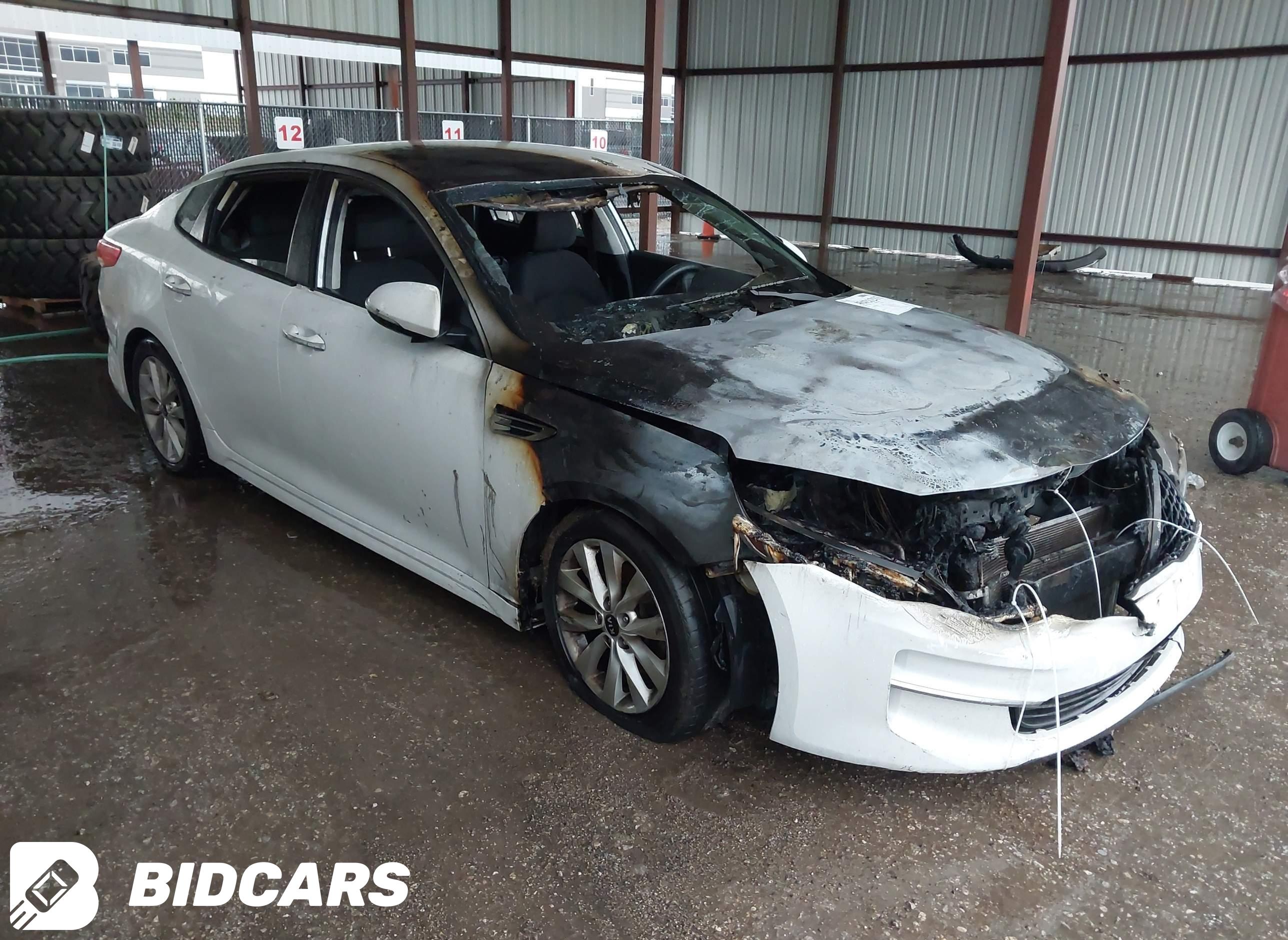 2016 KIA Optima, LX