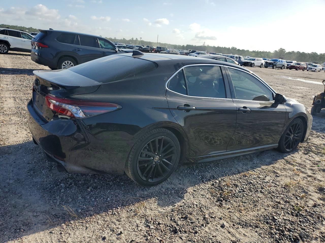 2022 Toyota Camry, Xse
