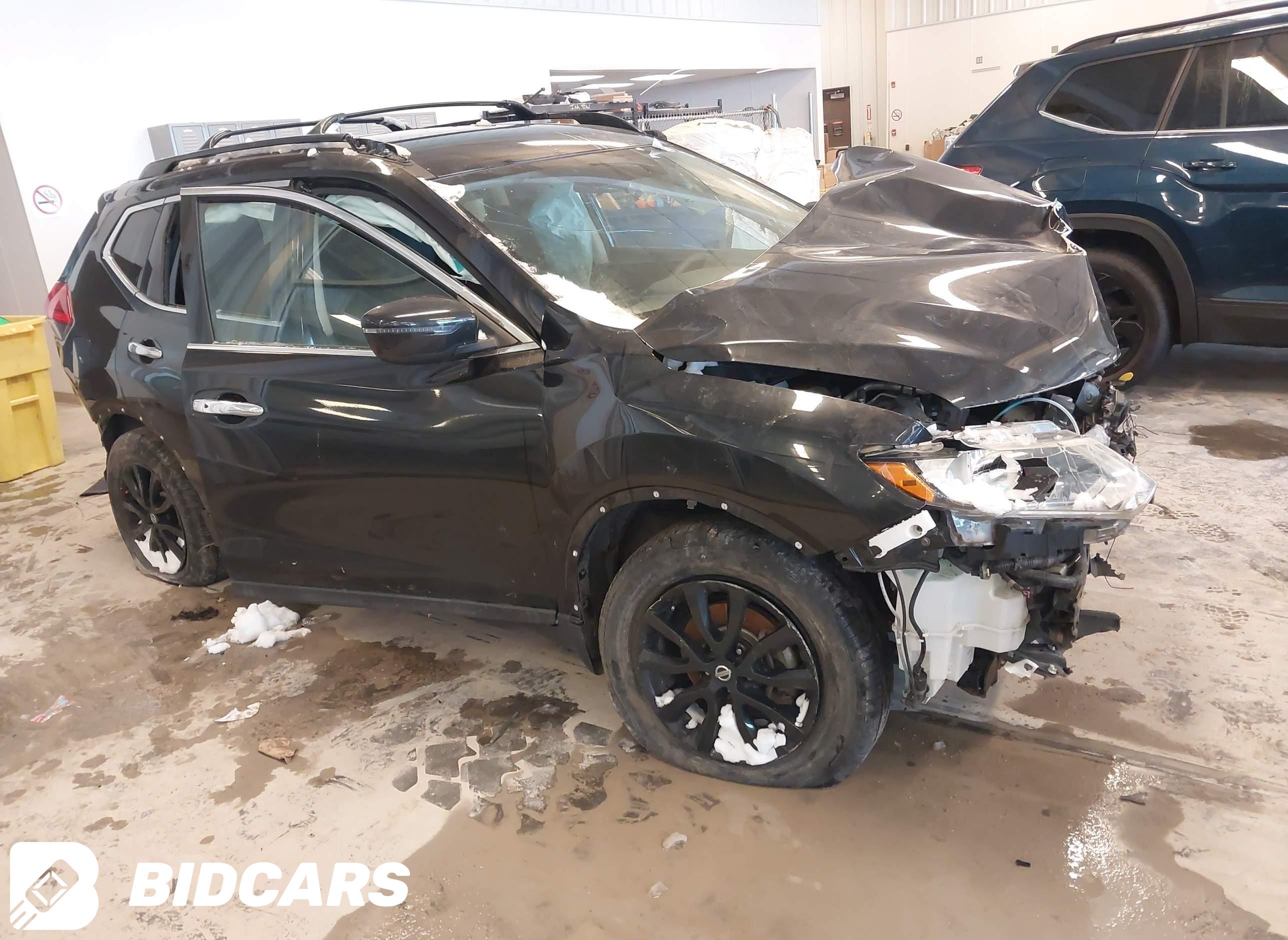 2017 Nissan Rogue, SV