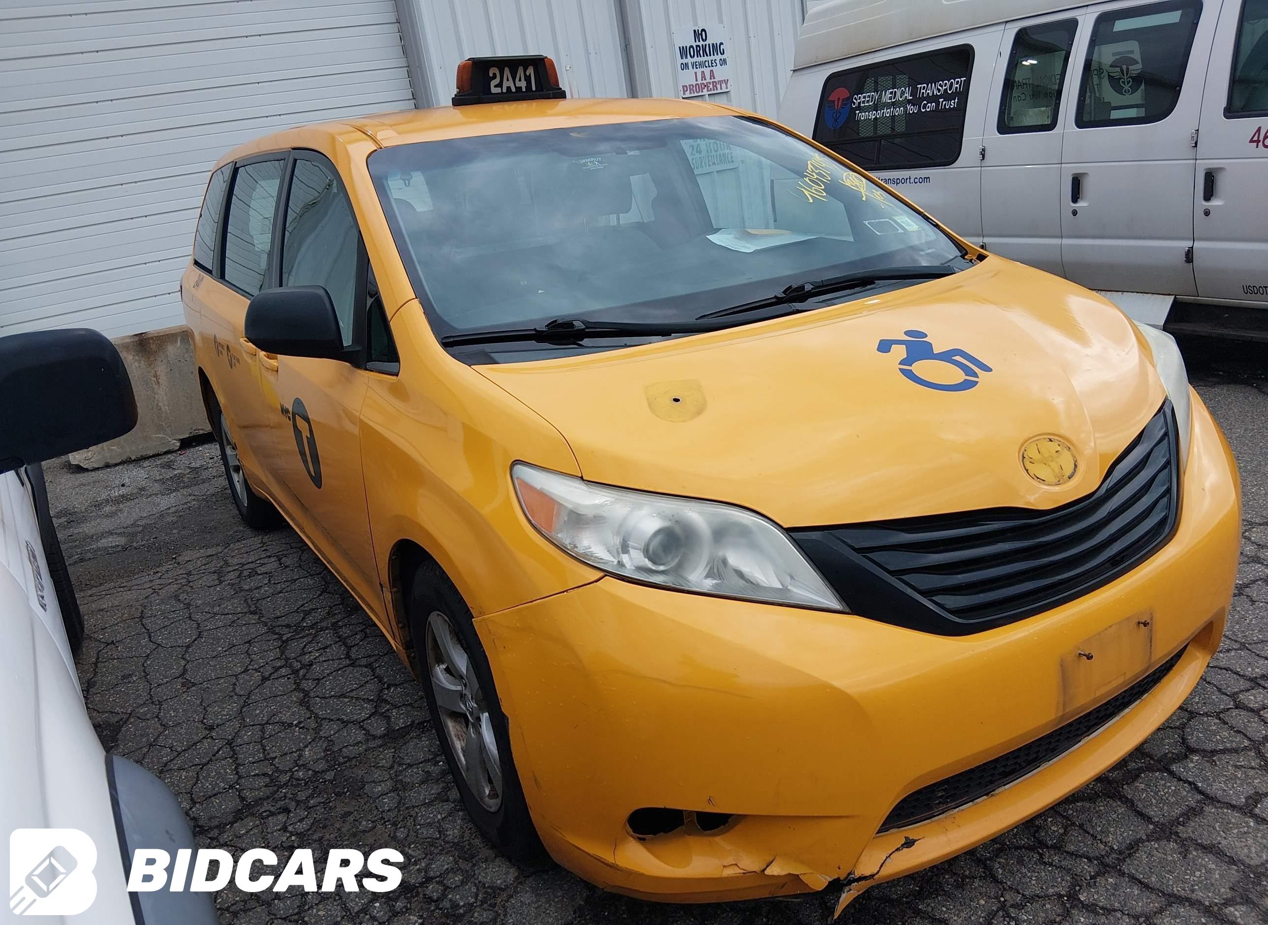 2016 Toyota Sienna, L 7 Passe...