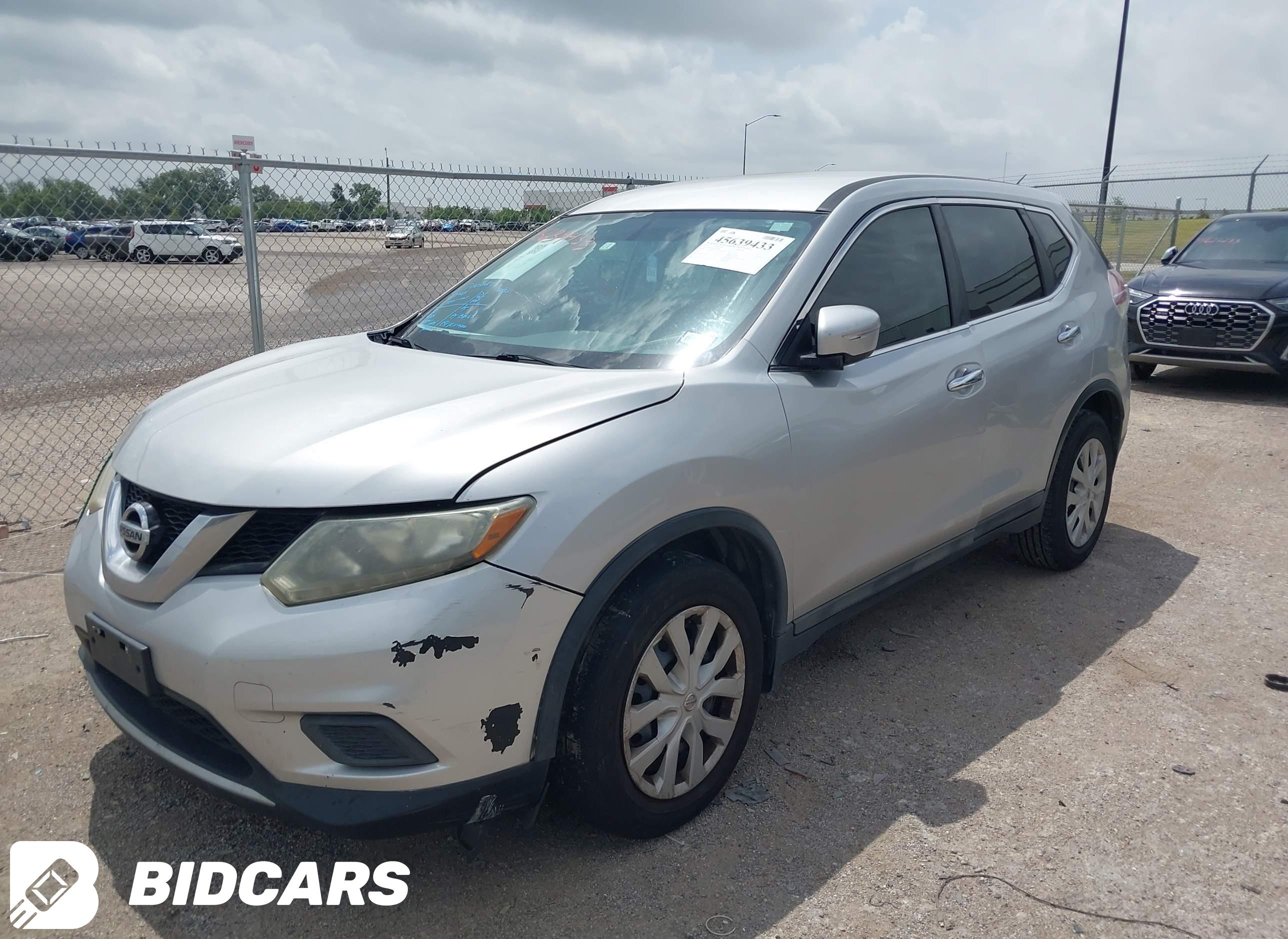 2015 Nissan Rogue, S