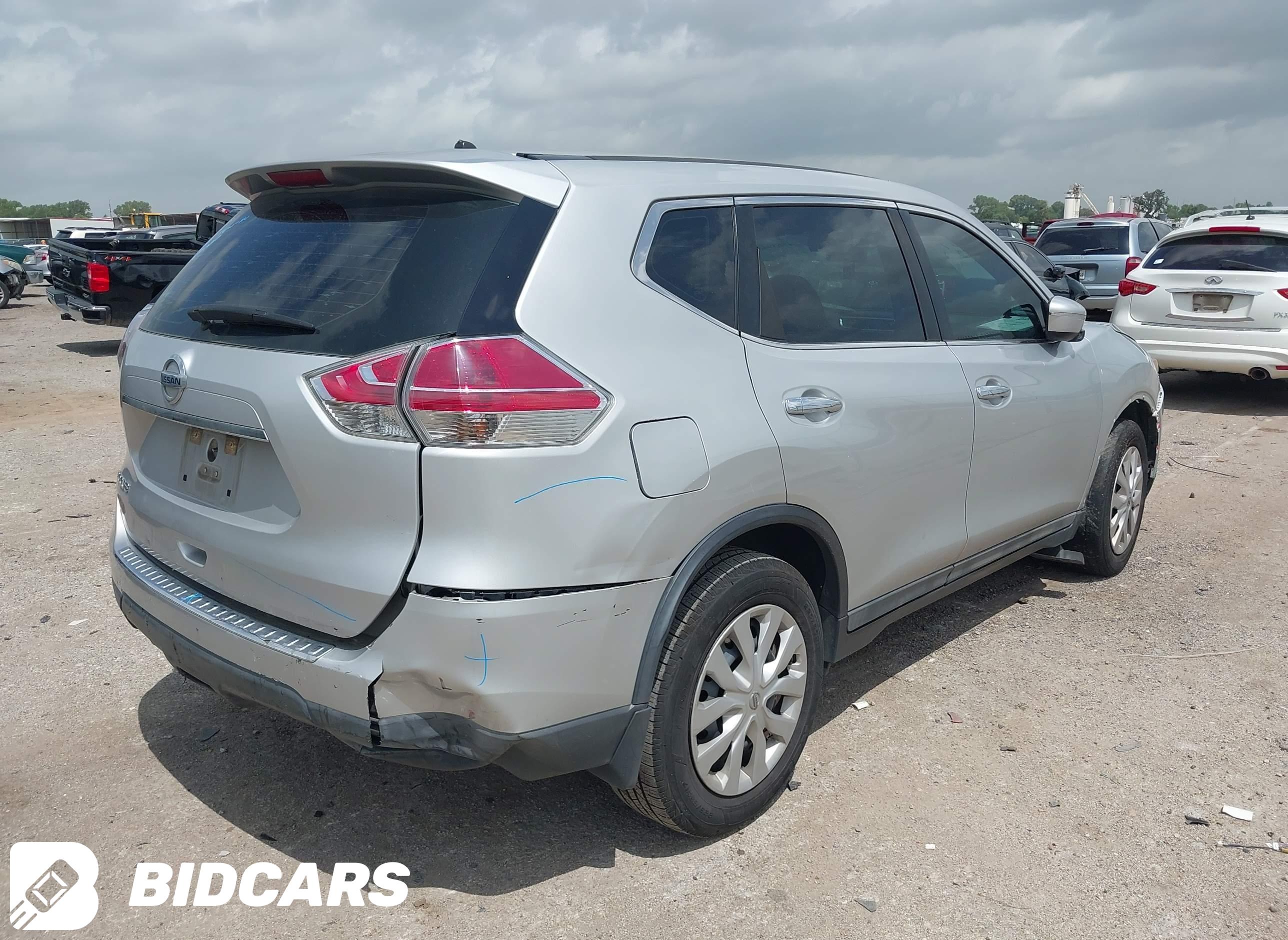 2015 Nissan Rogue, S