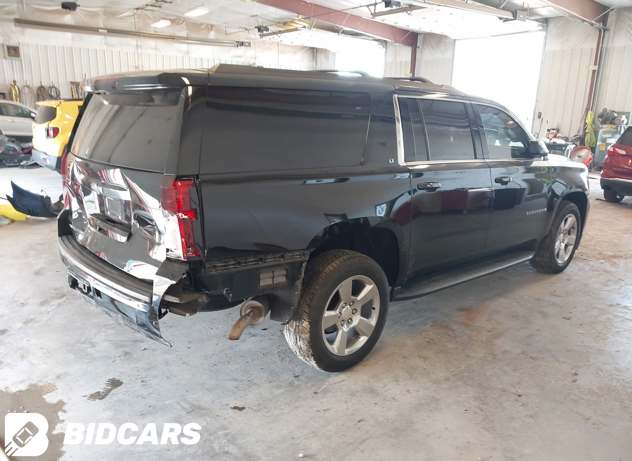 2017 Chevrolet Suburban, LT
