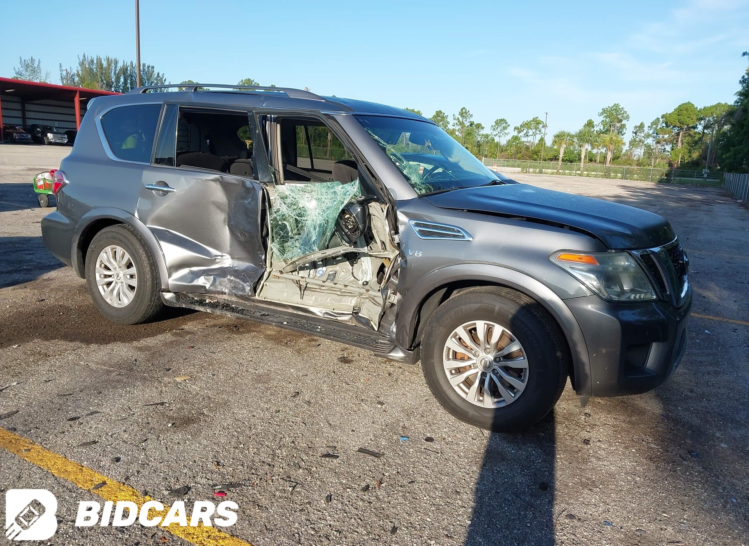 2017 Nissan Armada, SV