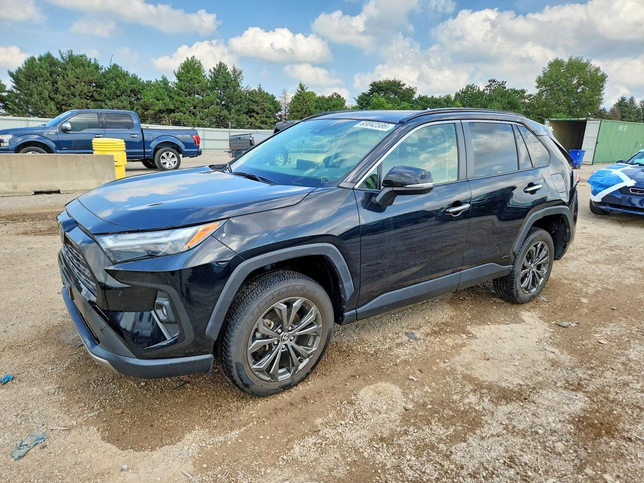 2022 Toyota RAV4, Limited