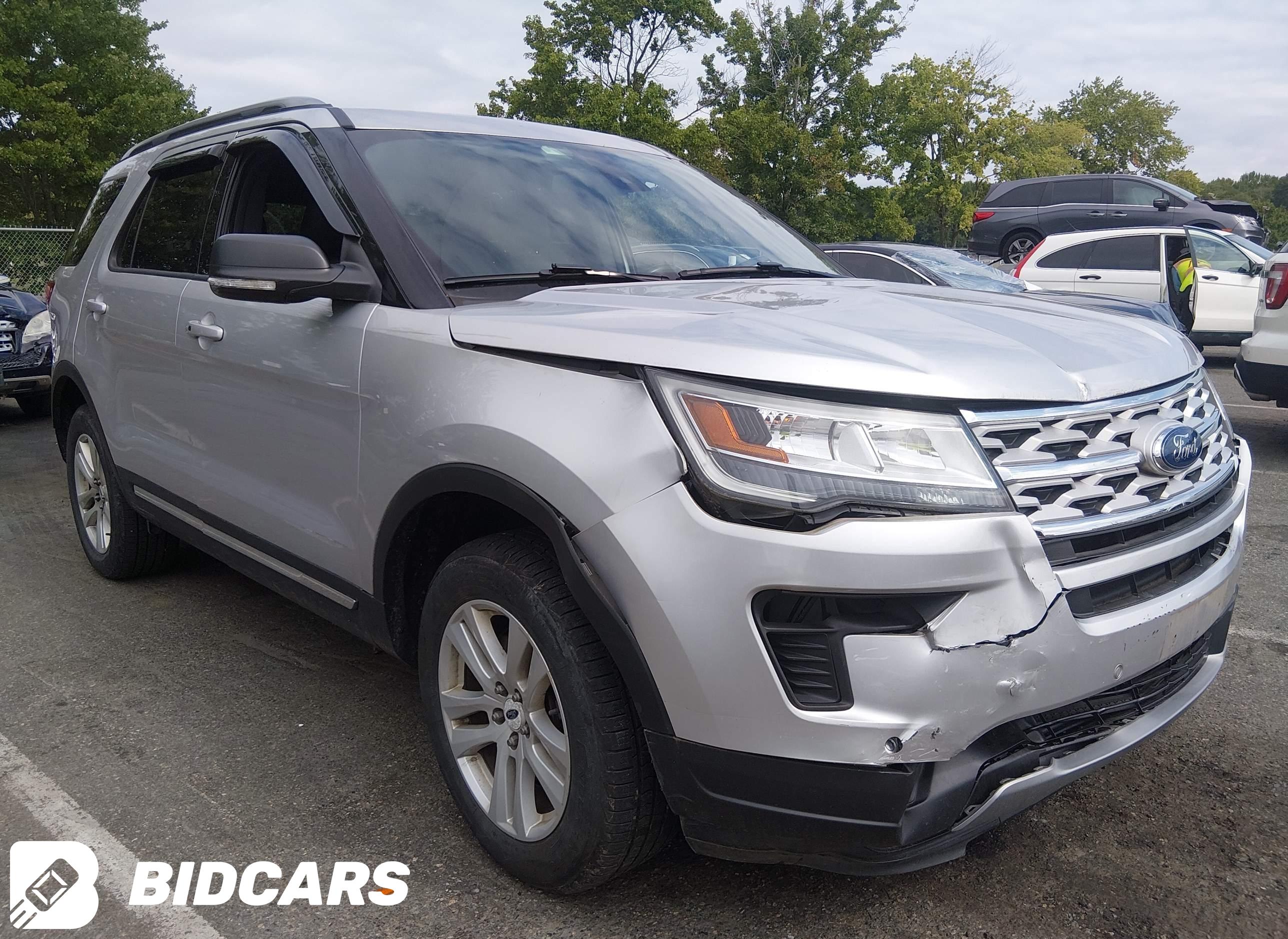 2019 Ford Explorer, Xlt