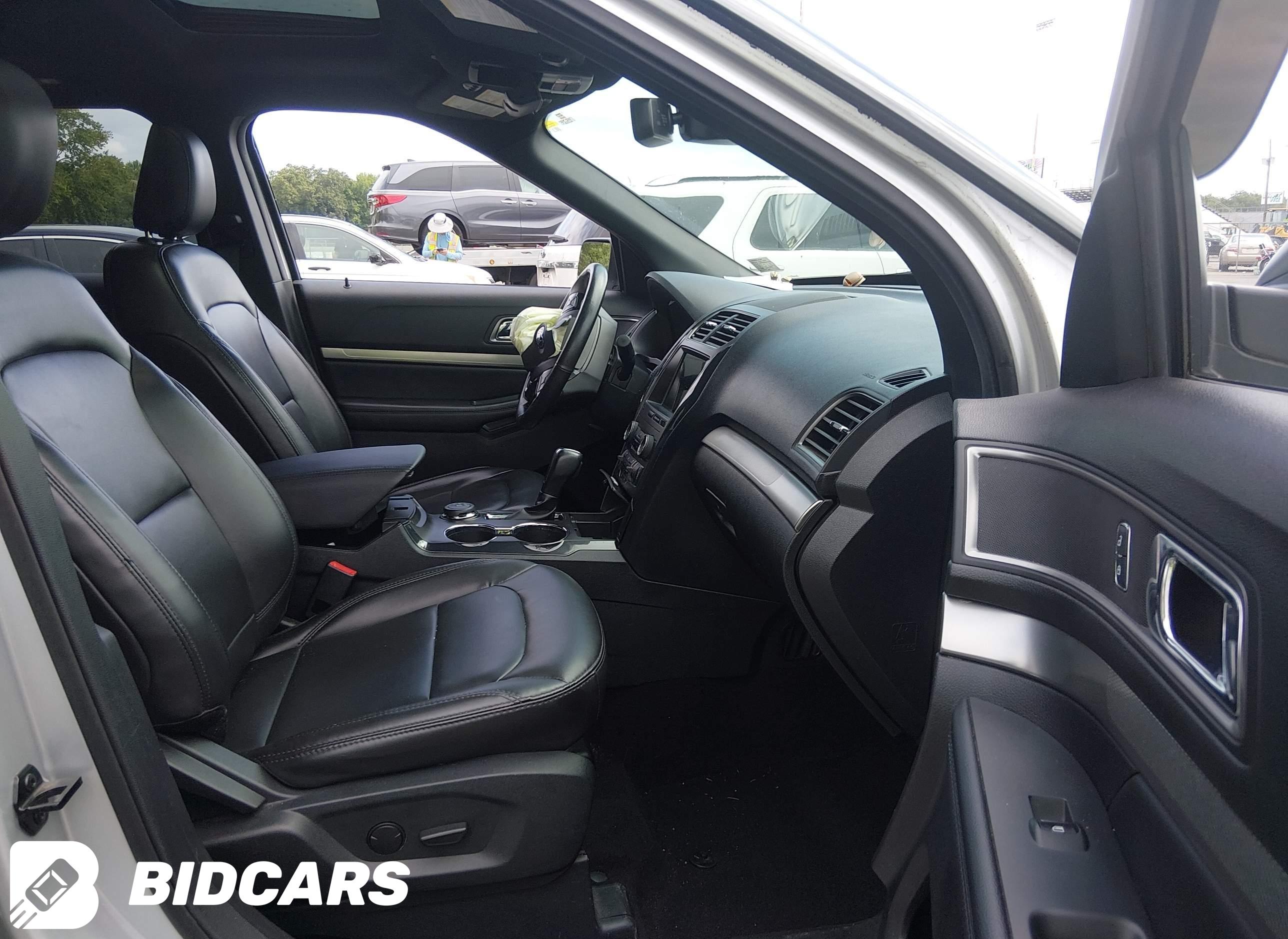 2019 Ford Explorer, Xlt