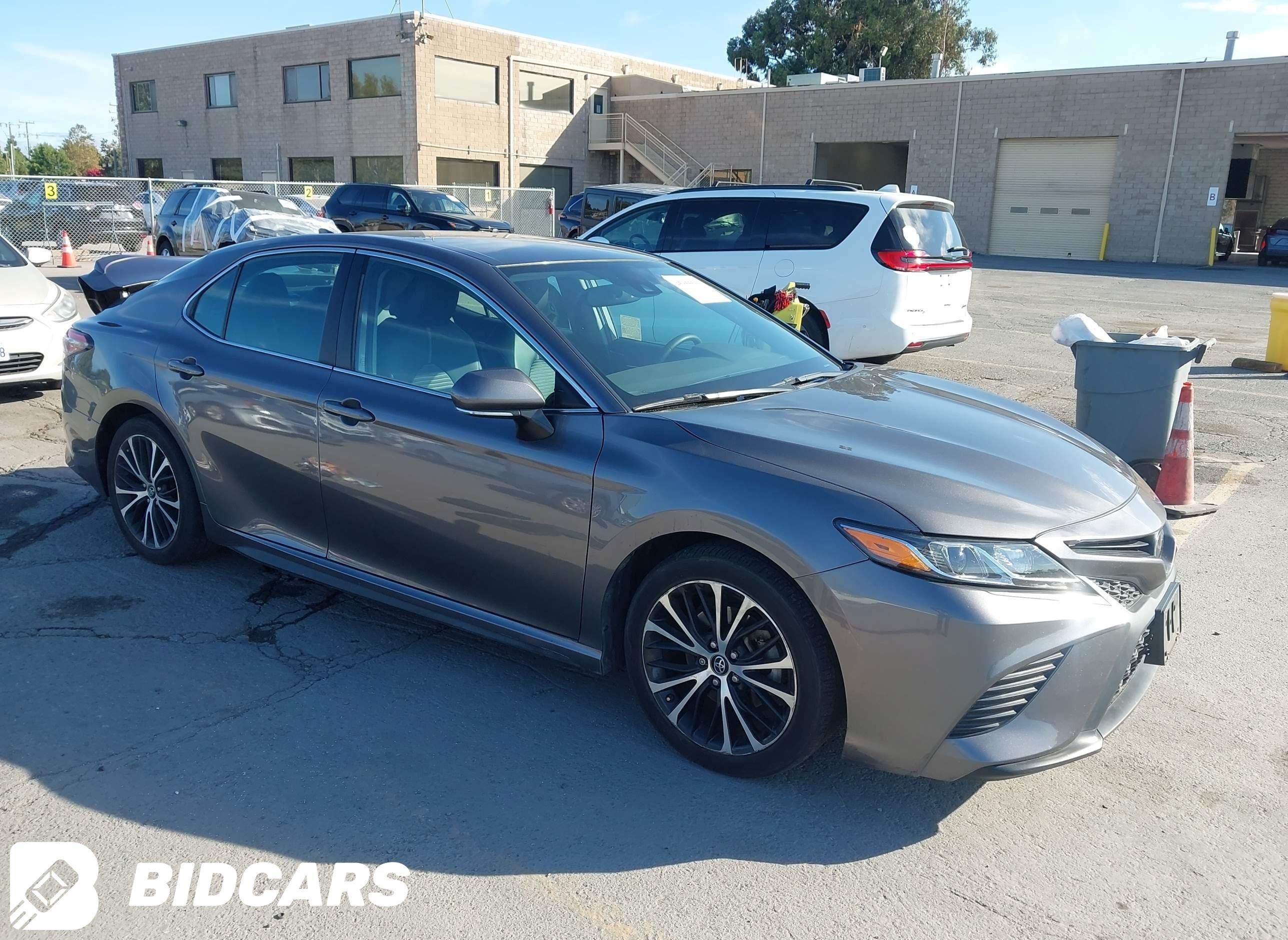 2019 Toyota Camry, SE