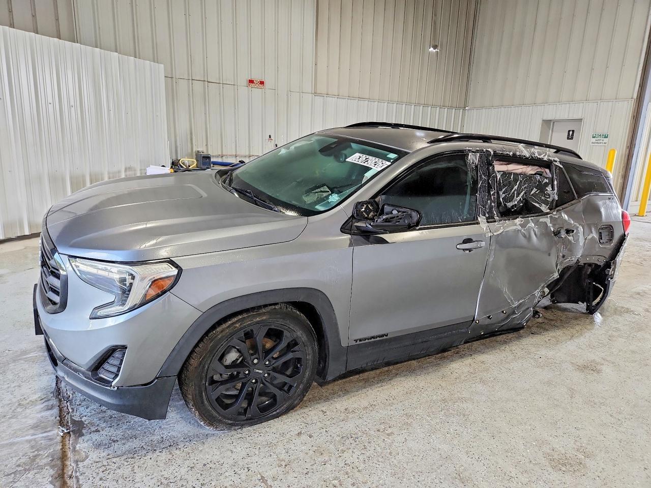 2020 GMC Terrain, Sle