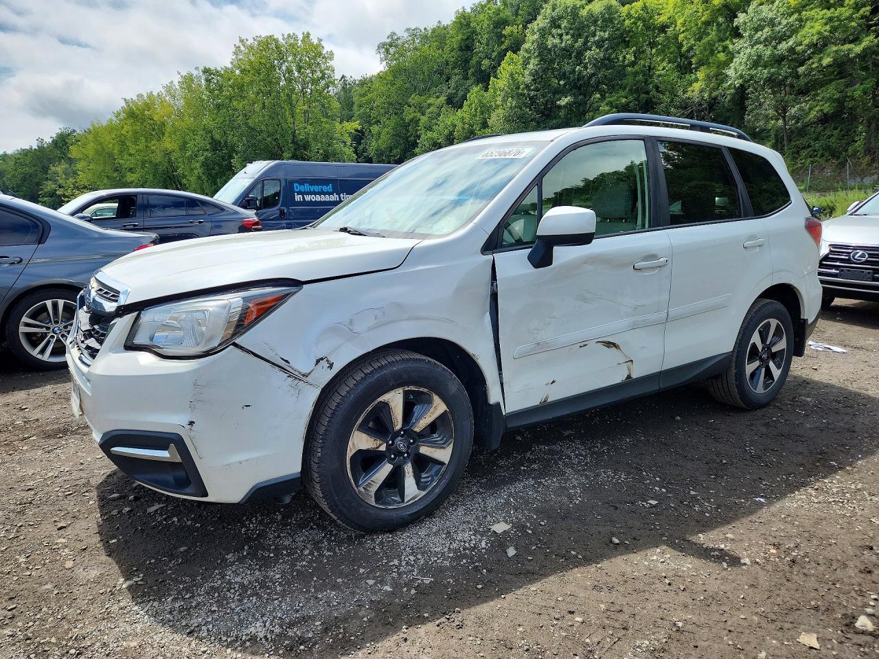 2018 Subaru Forester, 2.5I Pr...