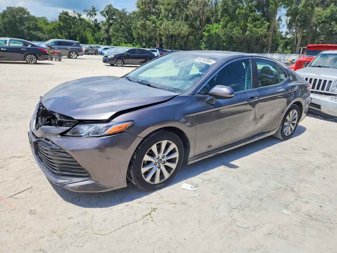 2019 Toyota Camry, LE