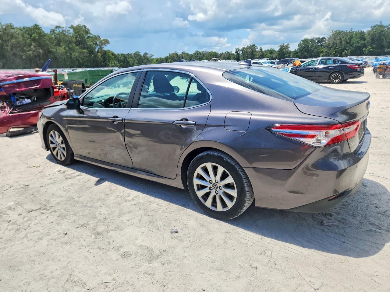 2019 Toyota Camry, LE