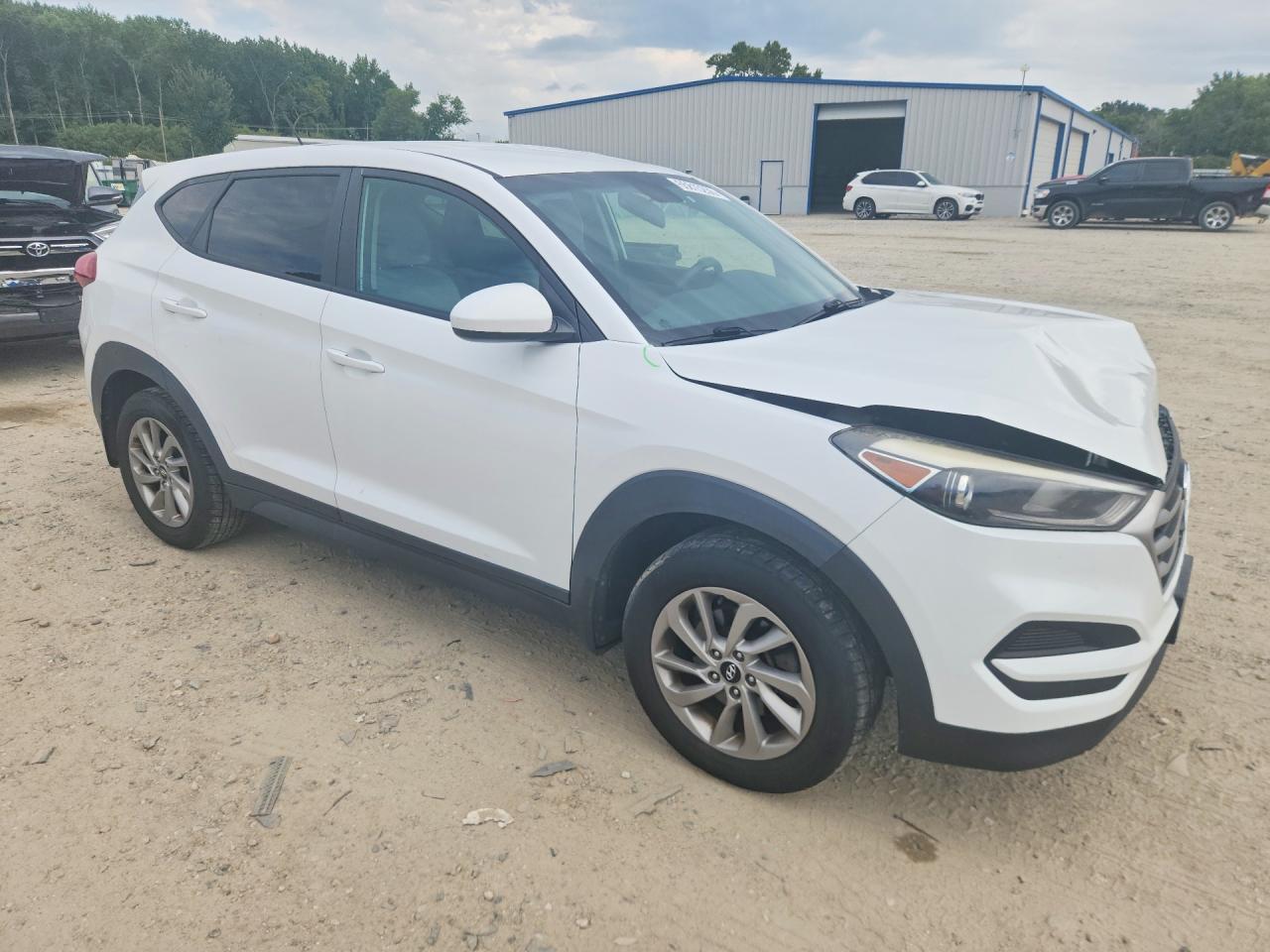 2018 Hyundai Tucson, SE