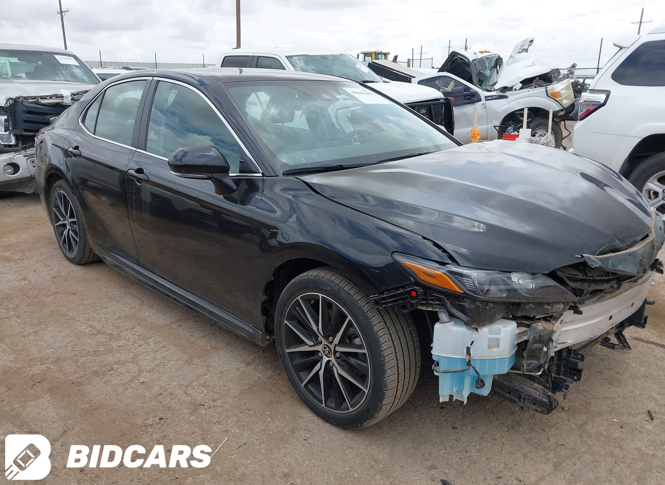 2024 Toyota Camry, SE