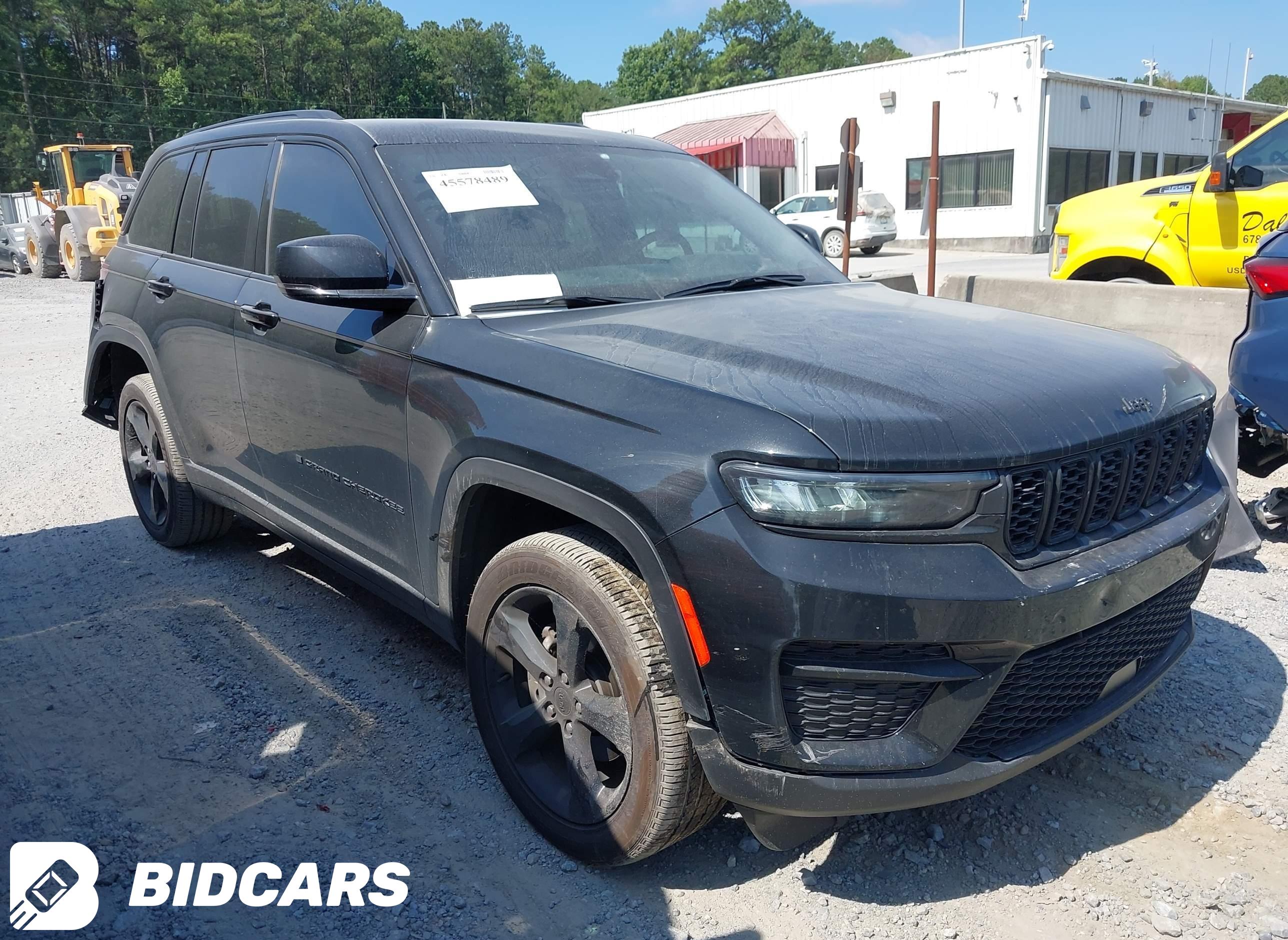 2025 Jeep Grand Cherokee, Alt...
