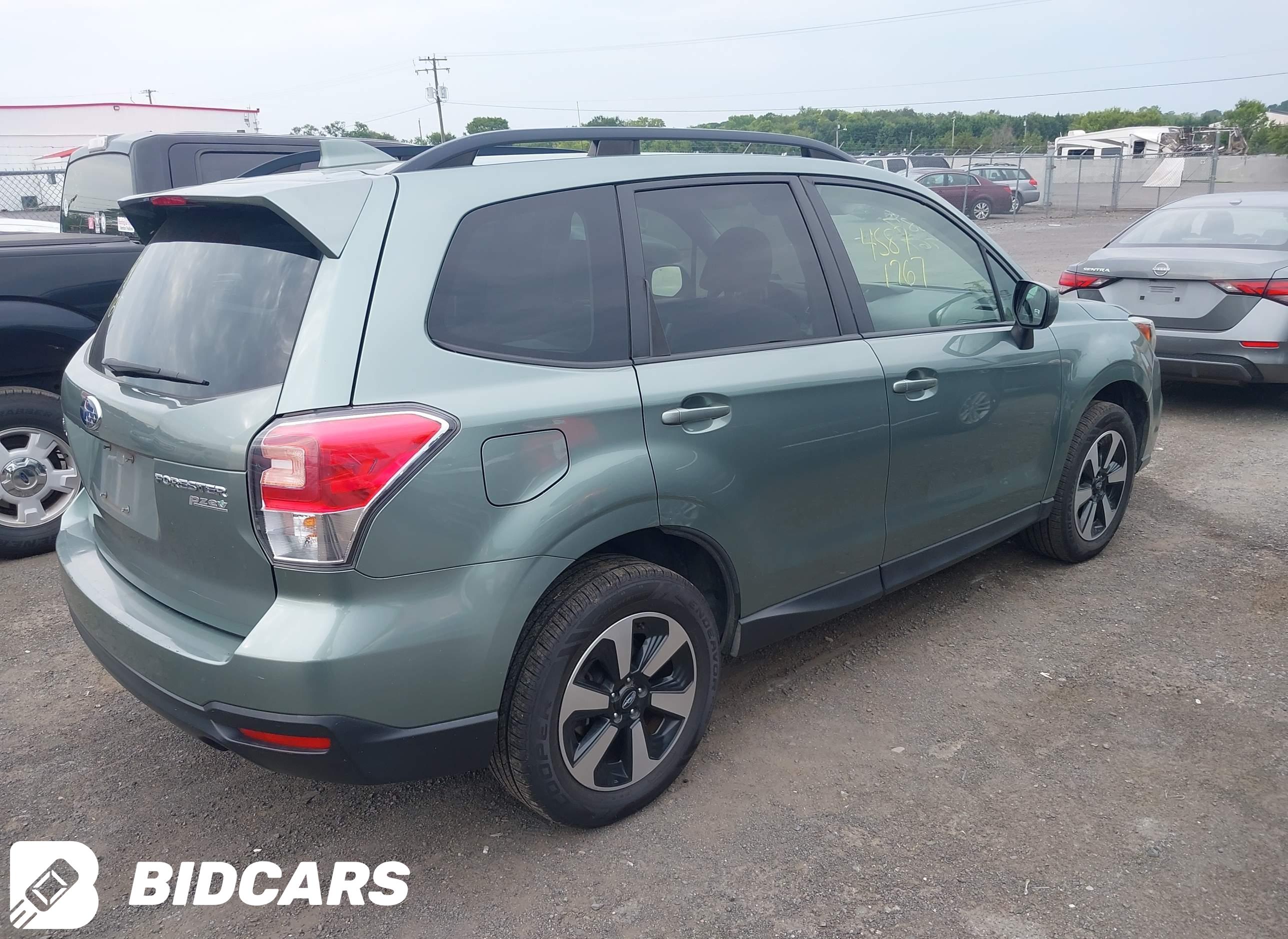 2017 Subaru Forester, 2.5I Pr...